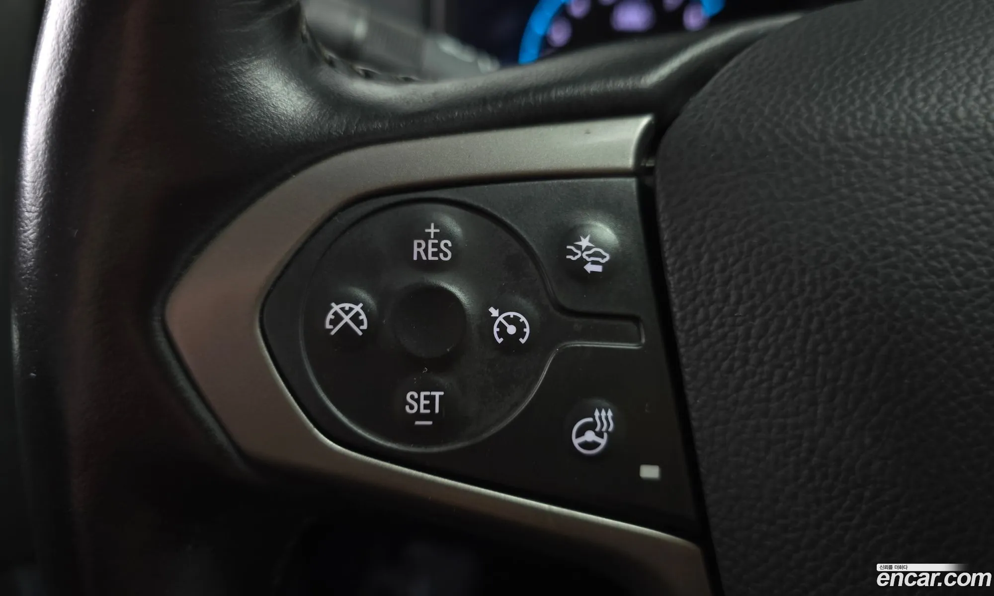 Chevrolet (GM Daewoo) Real New Colorado 2022 — 3
