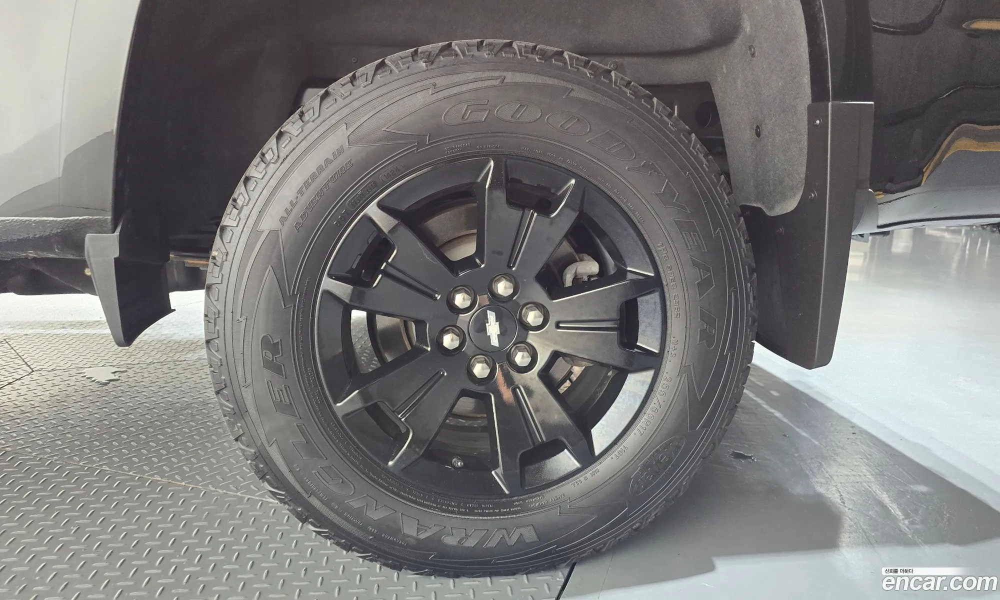 Chevrolet (GM Daewoo) Real New Colorado 2022 — 12