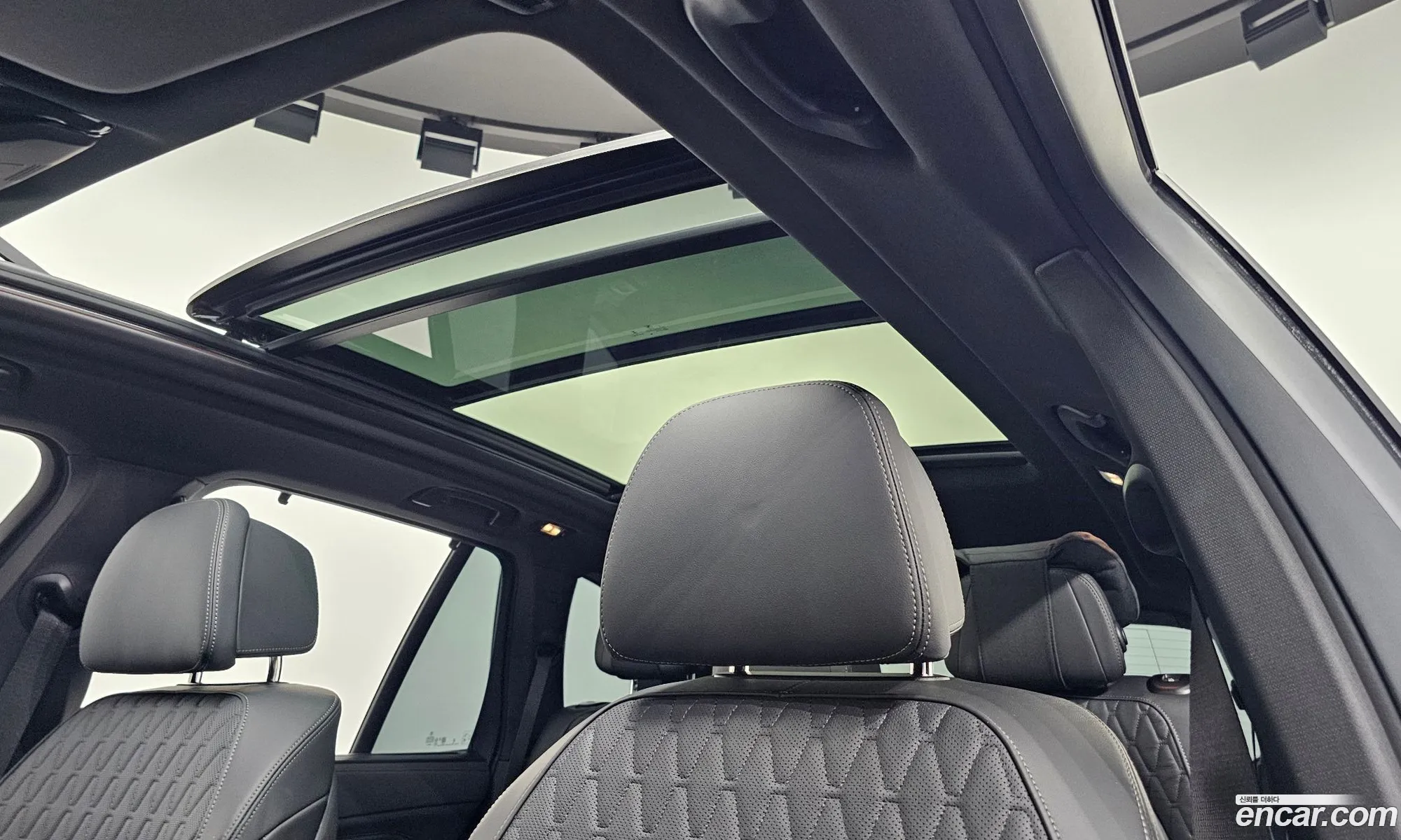 BMW X5 2026 WBA21EU01T9192328 — 24