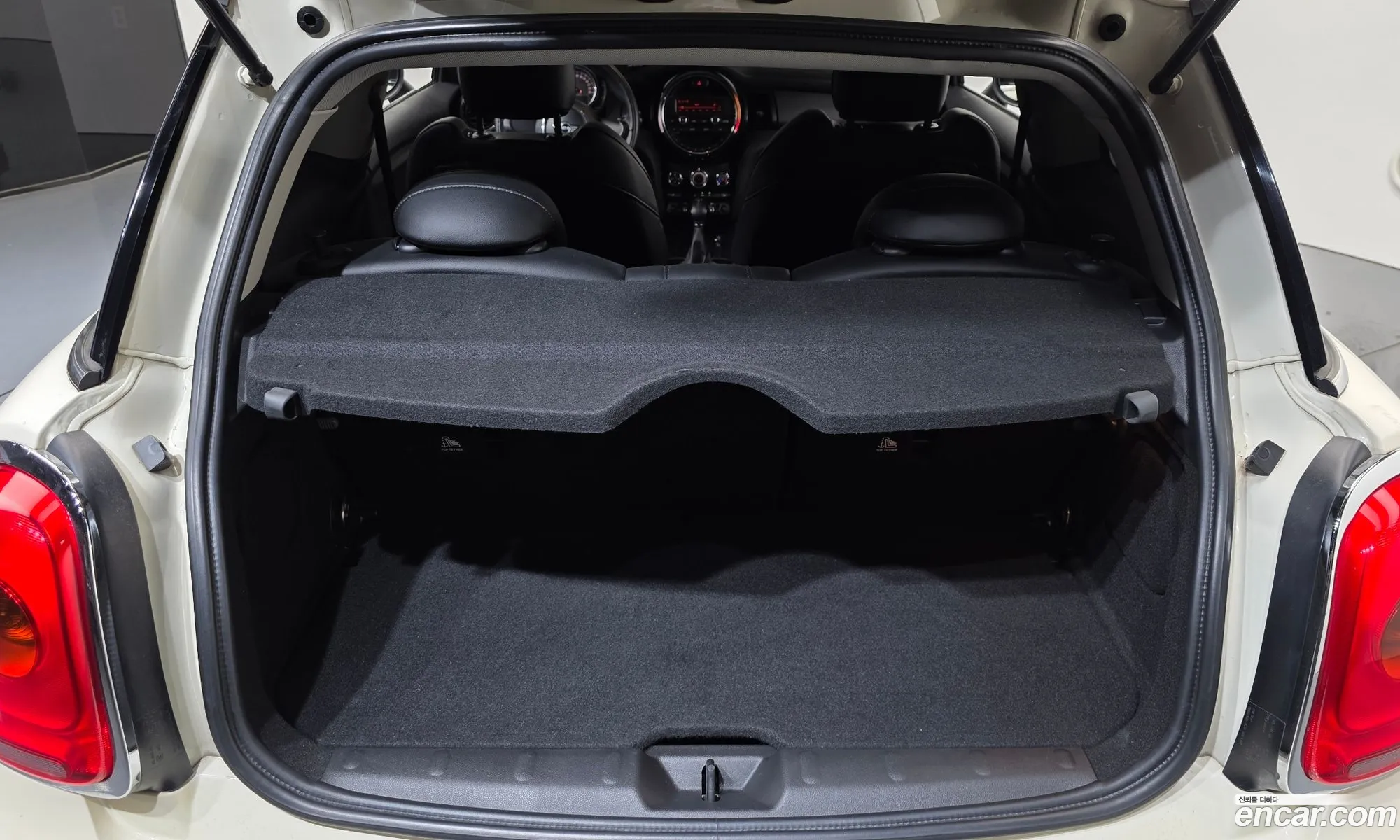 Mini Cooper 2016 WMWXP510XG3A98498 — 11