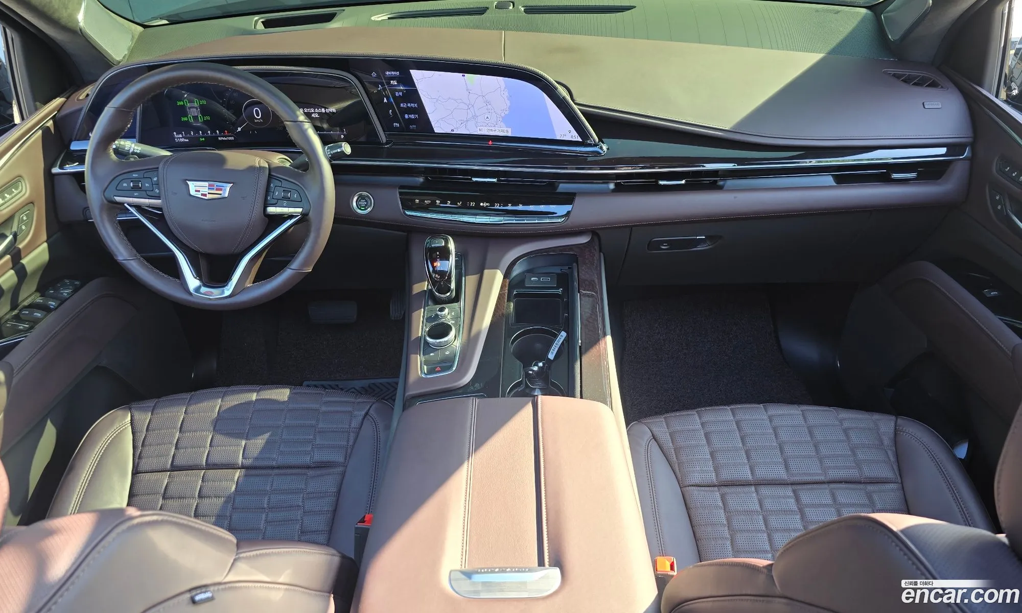 Cadillac Escalade 2023 — 14