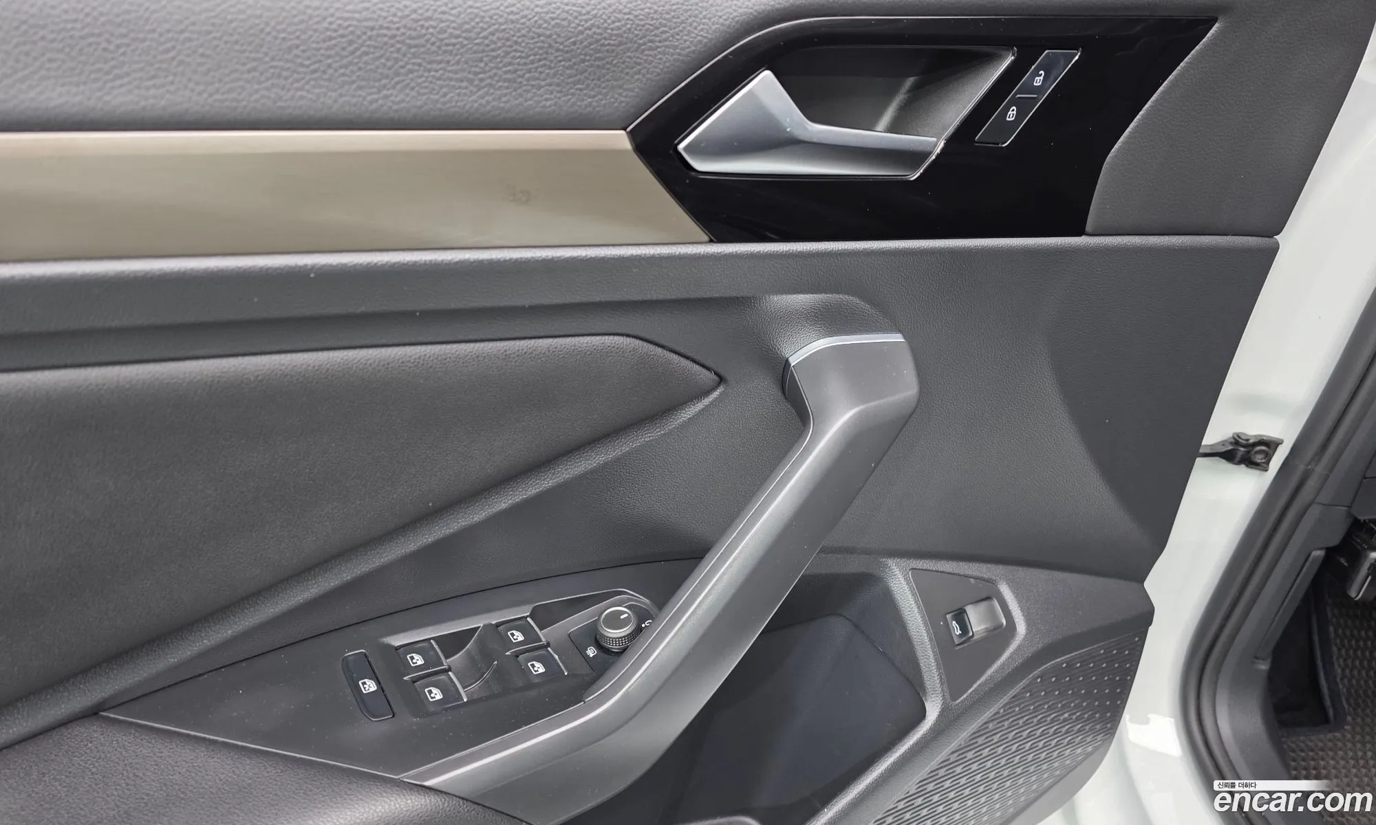 Volkswagen Jetta 7th Gen 2021 — 6