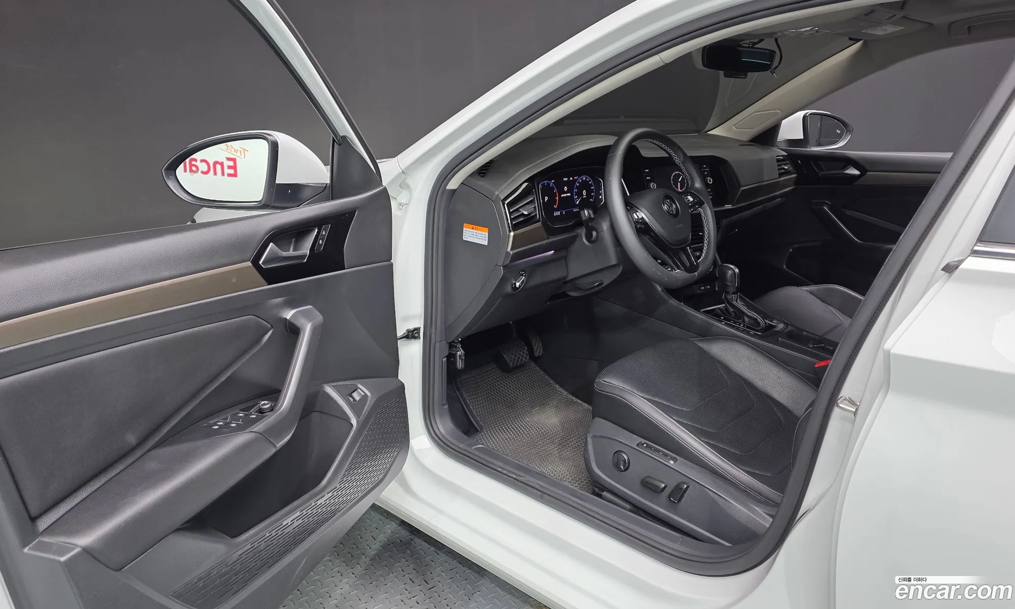 Volkswagen Jetta 7th Gen 2021 — 19