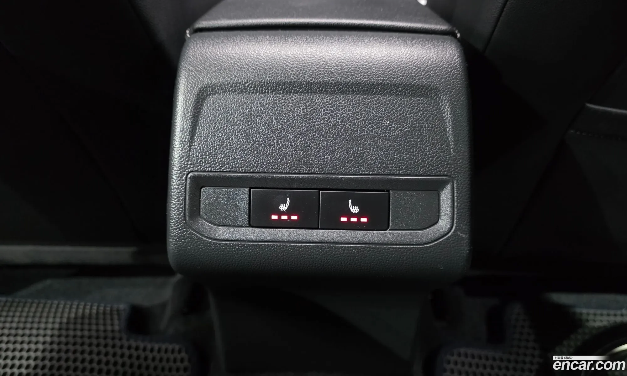 Volkswagen Jetta 7th Gen 2021 — 4