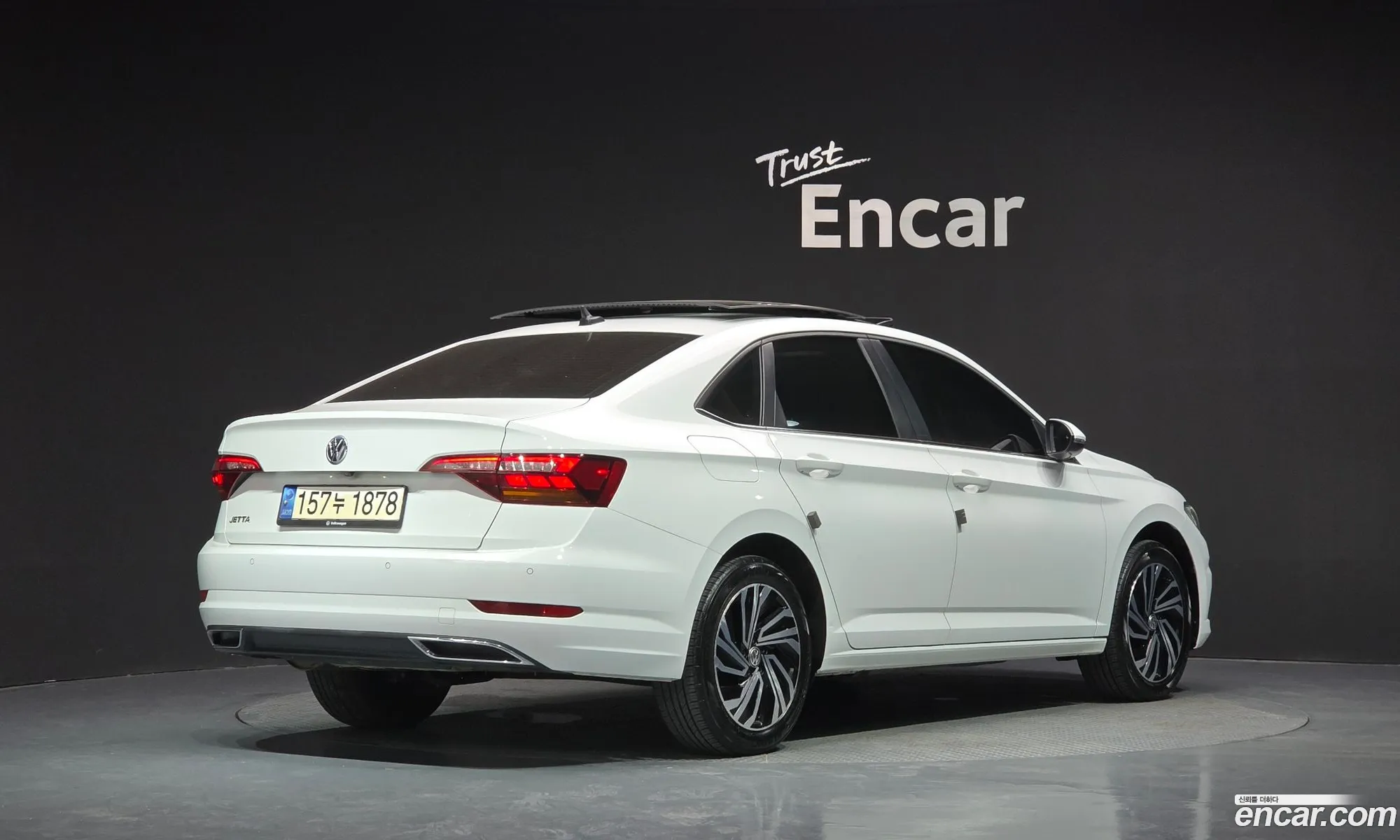 Volkswagen Jetta 7th Gen 2021 — 15