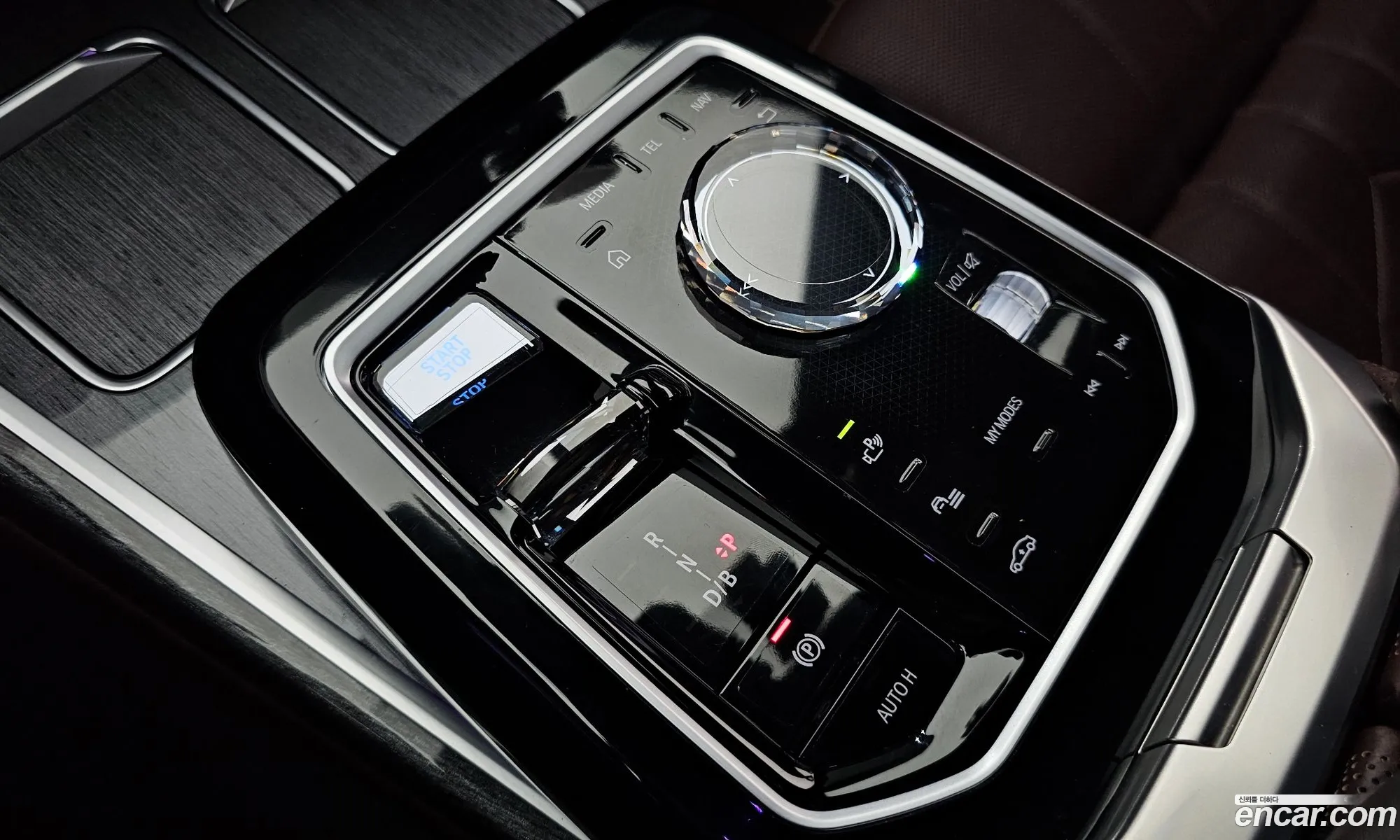 BMW i7 2023 — 16