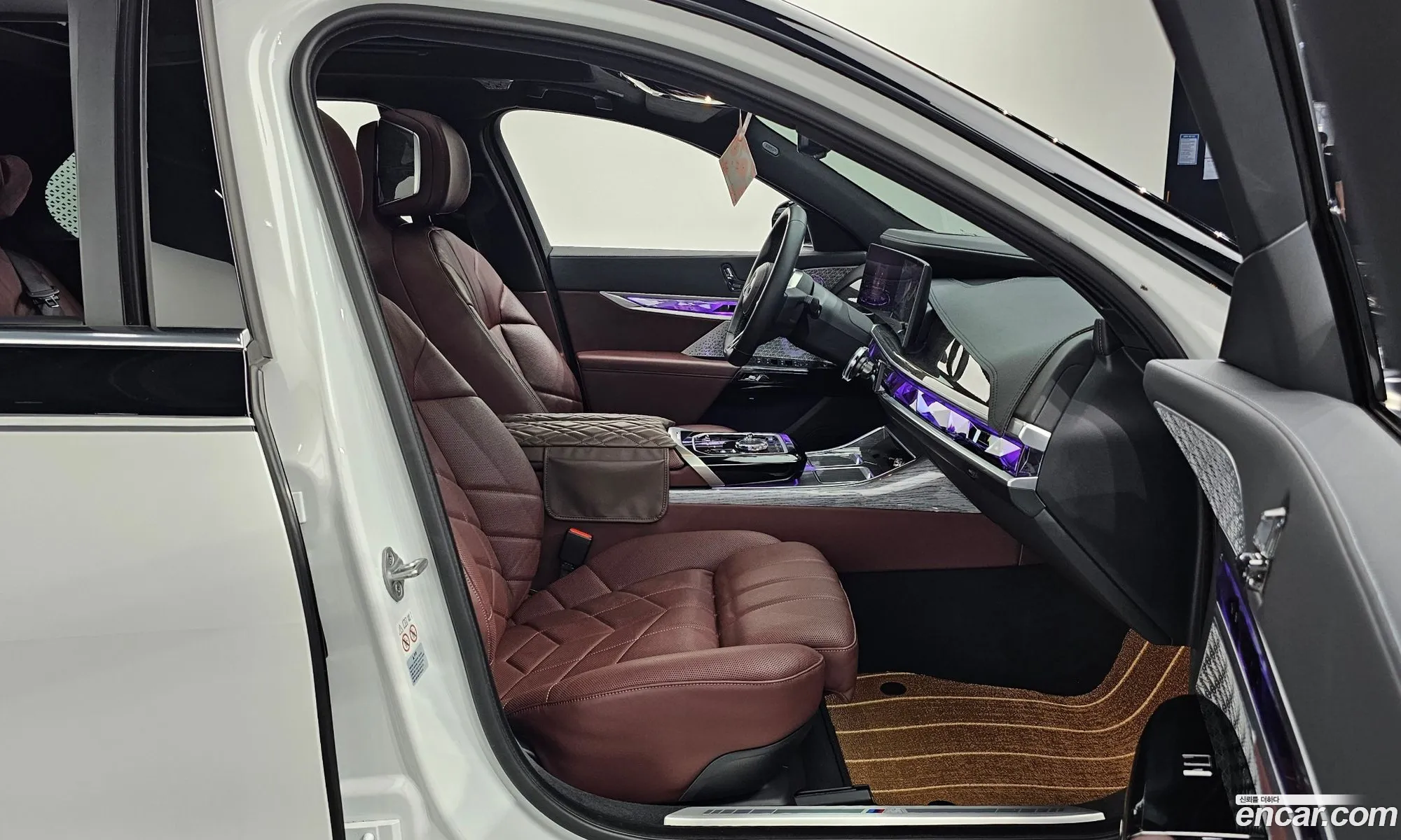 BMW i7 2023 — 9