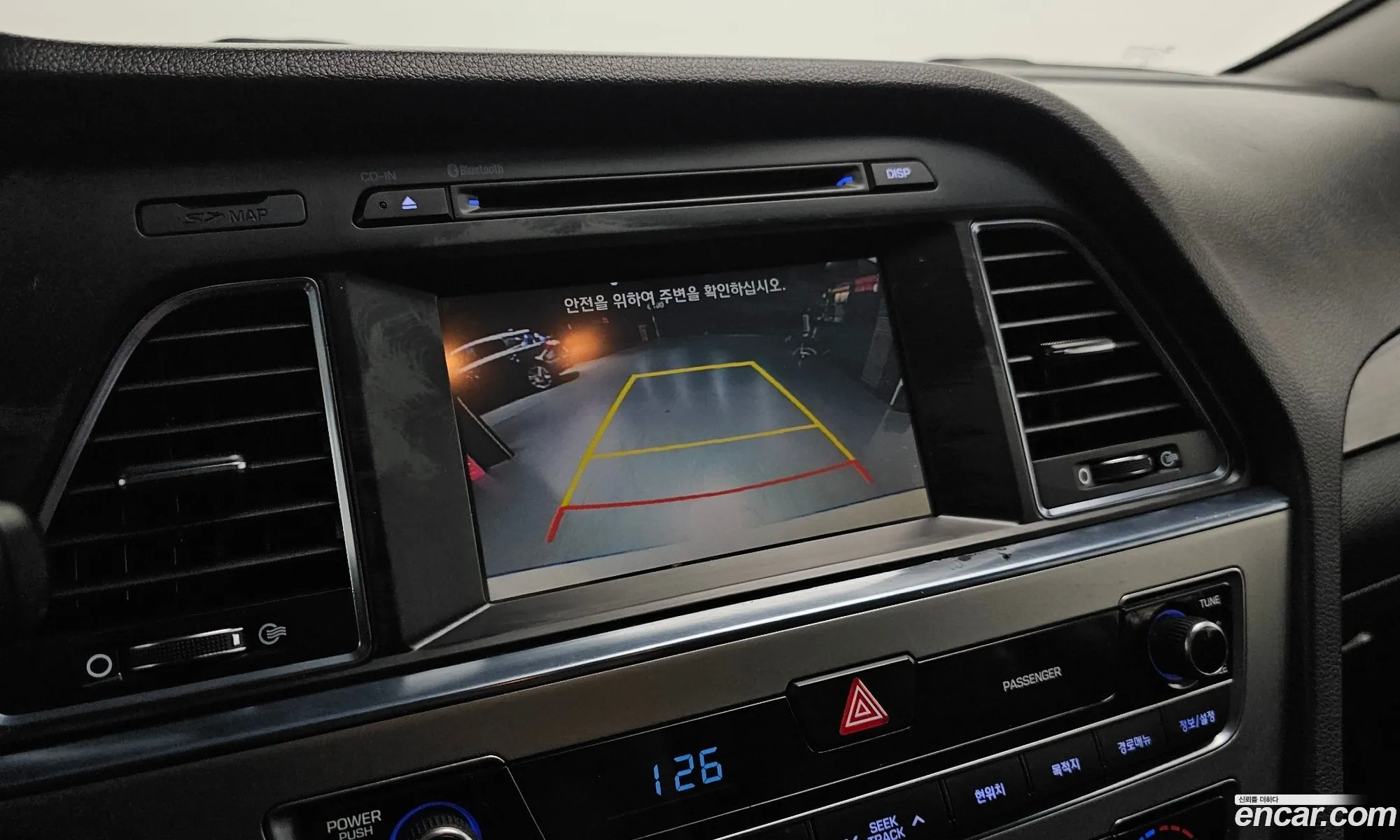Hyundai LF Sonata 2014 — 20