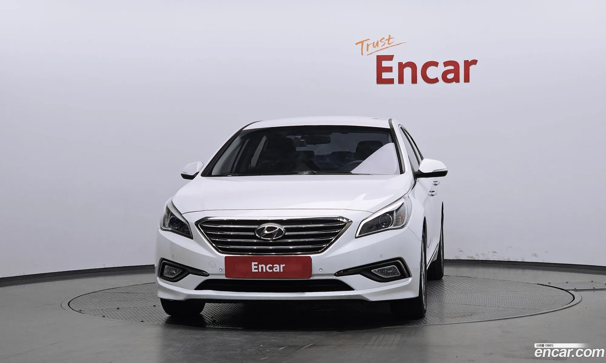 Hyundai LF Sonata 2014 — 4