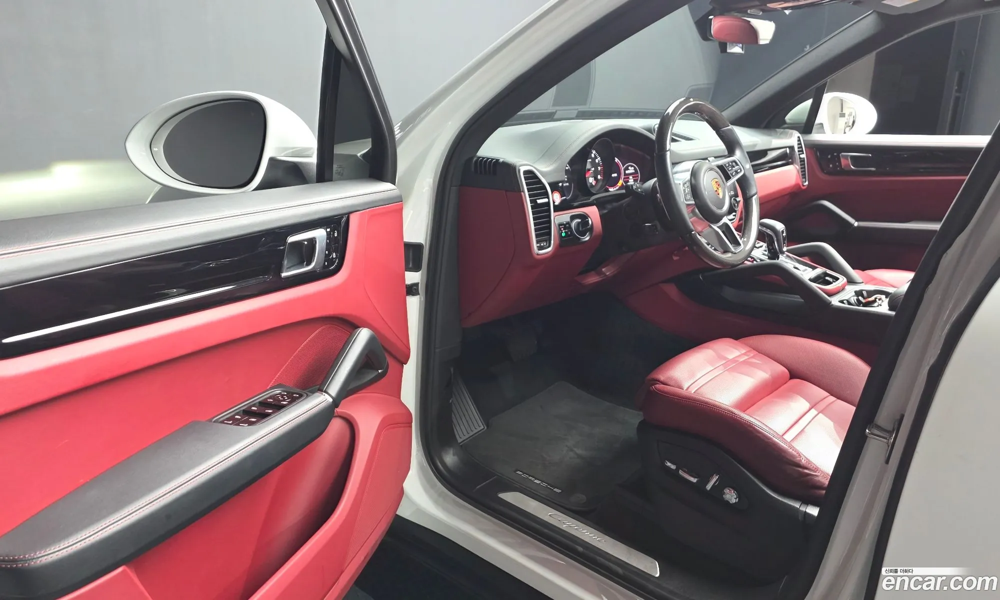 Porsche Cayenne 2019 WP1AA29Y9KDA24829 — 5
