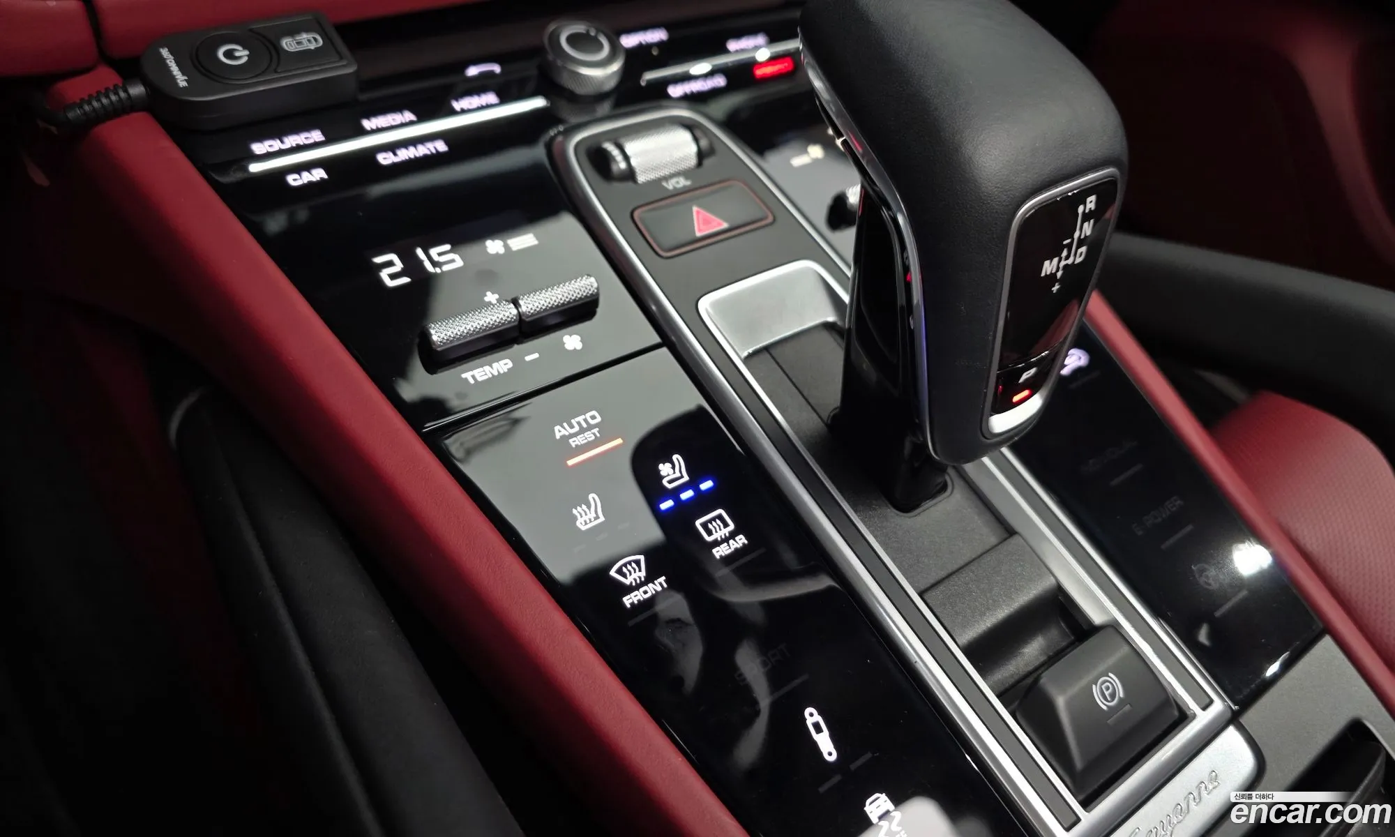 Porsche Cayenne 2019 WP1AA29Y9KDA24829 — 16