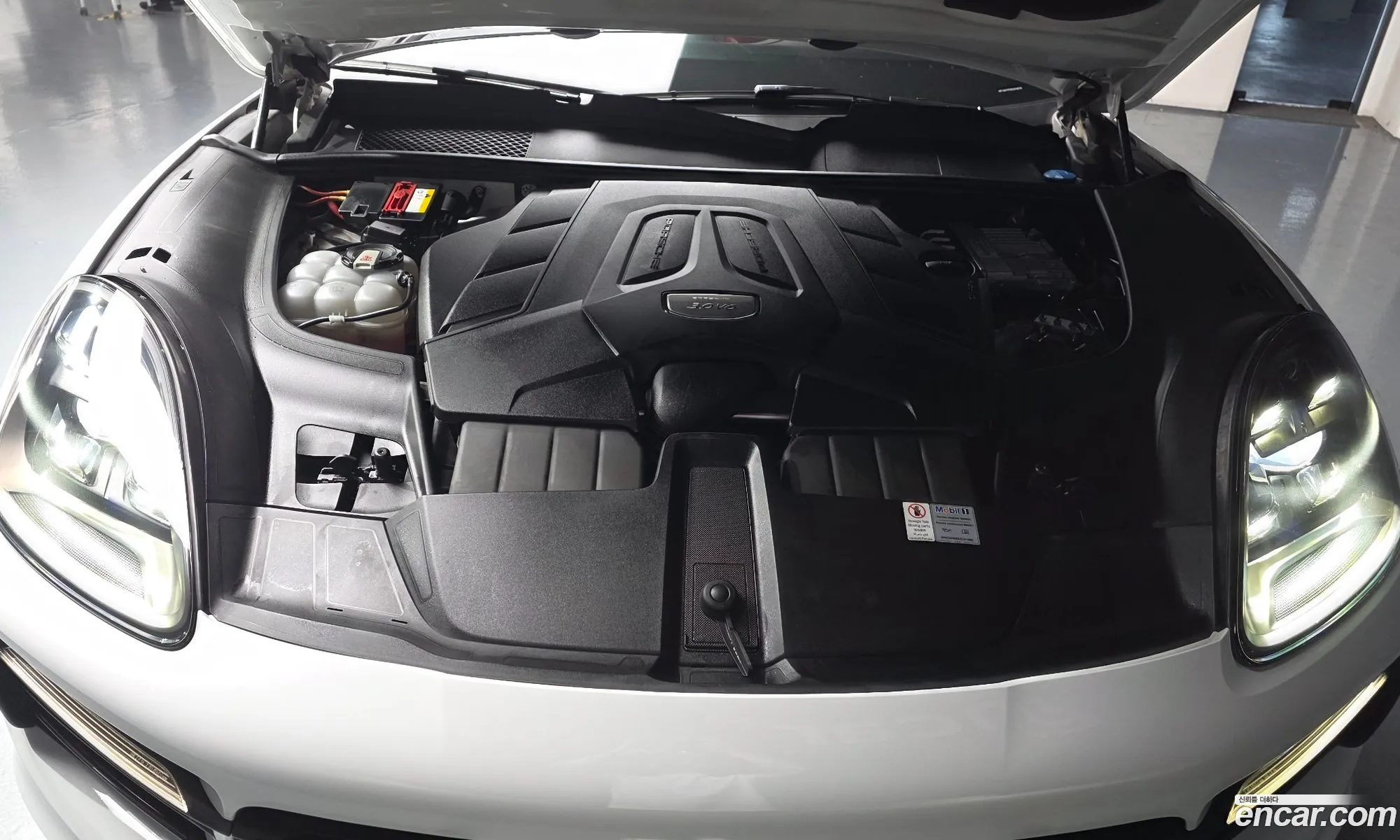 Porsche Cayenne 2019 WP1AA29Y9KDA24829 — 23