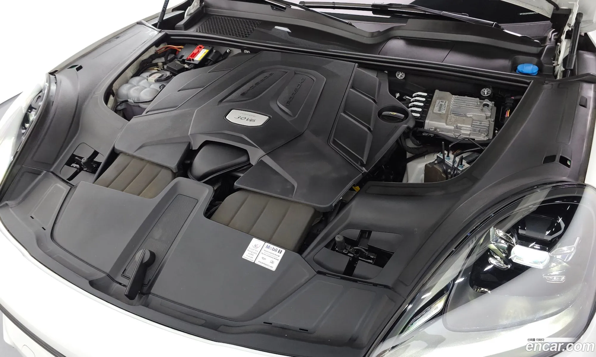 Porsche Cayenne 2022 WP1BA29Y0NDA67173 — 24