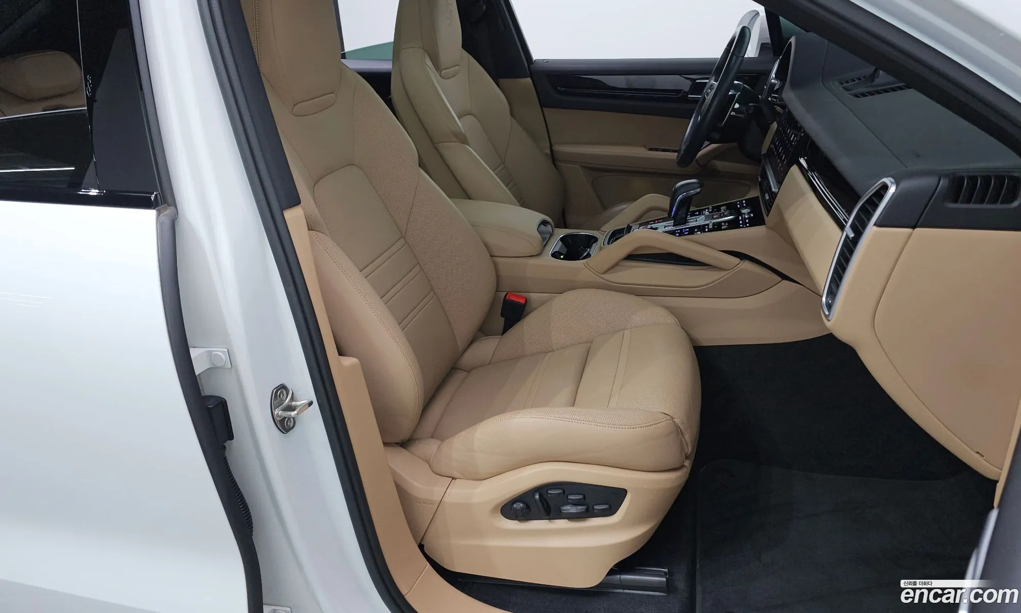 Porsche Cayenne 2022 WP1BA29Y0NDA67173 — 31