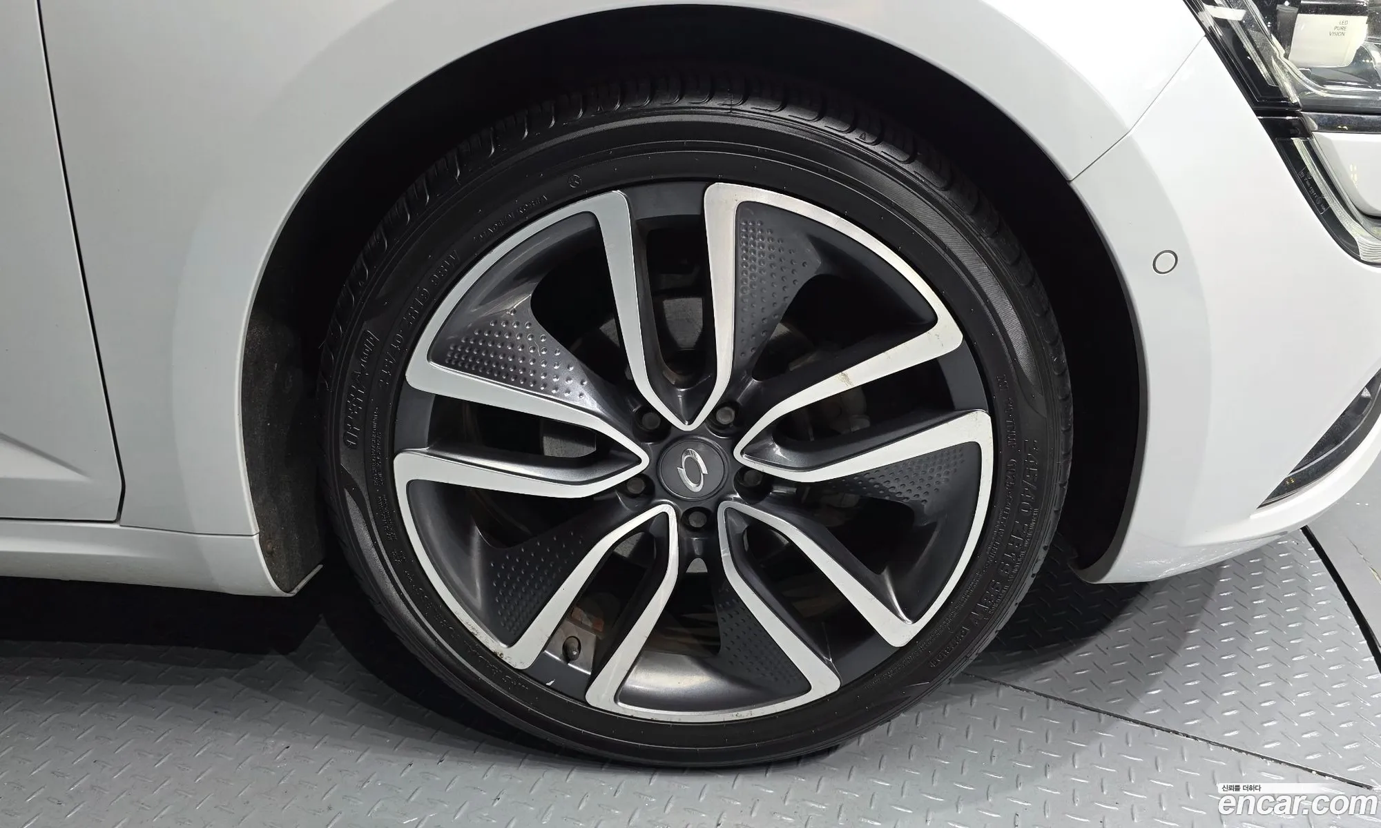 Renault Korea (Samsung) SM6 2017 — 20