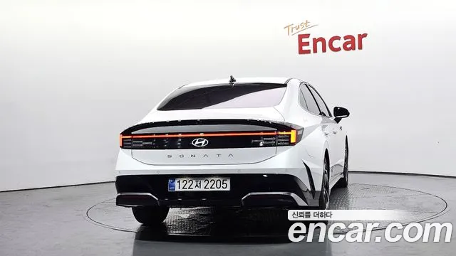 Hyundai Sonata the Edge 2023 — 3