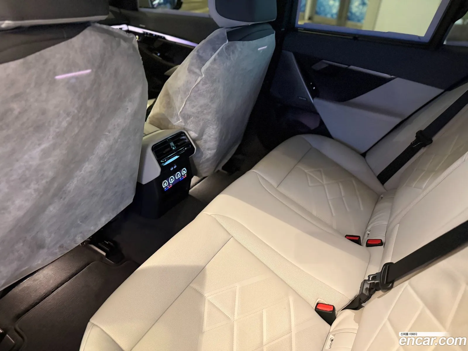 BMW 5 Series 2026 — 13