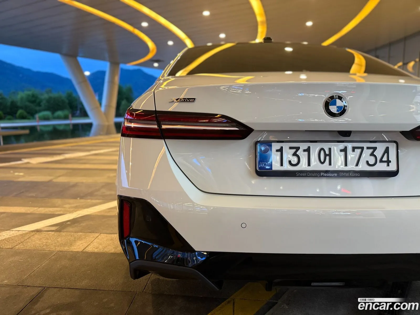 BMW 5 Series 2026 — 12