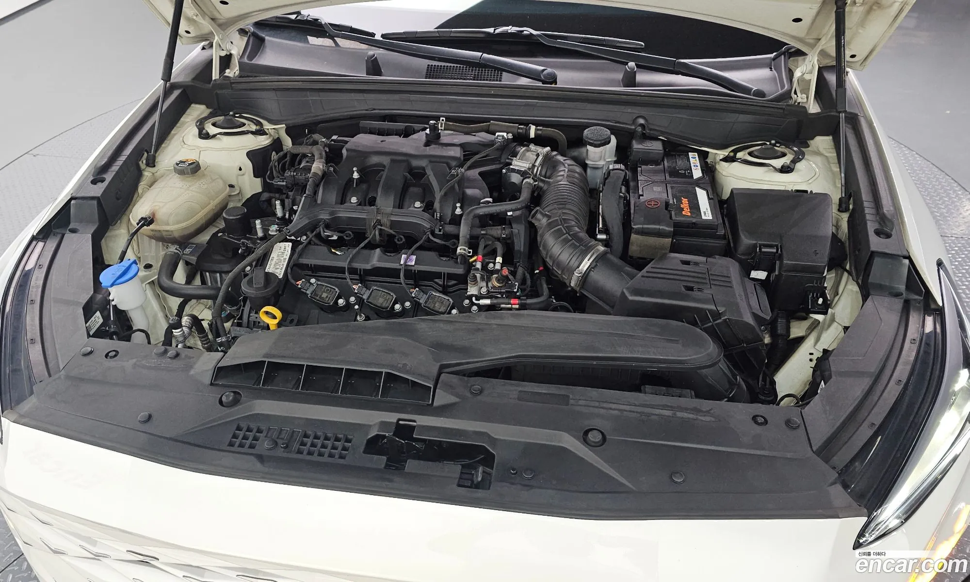 Kia K8 2022 — 8