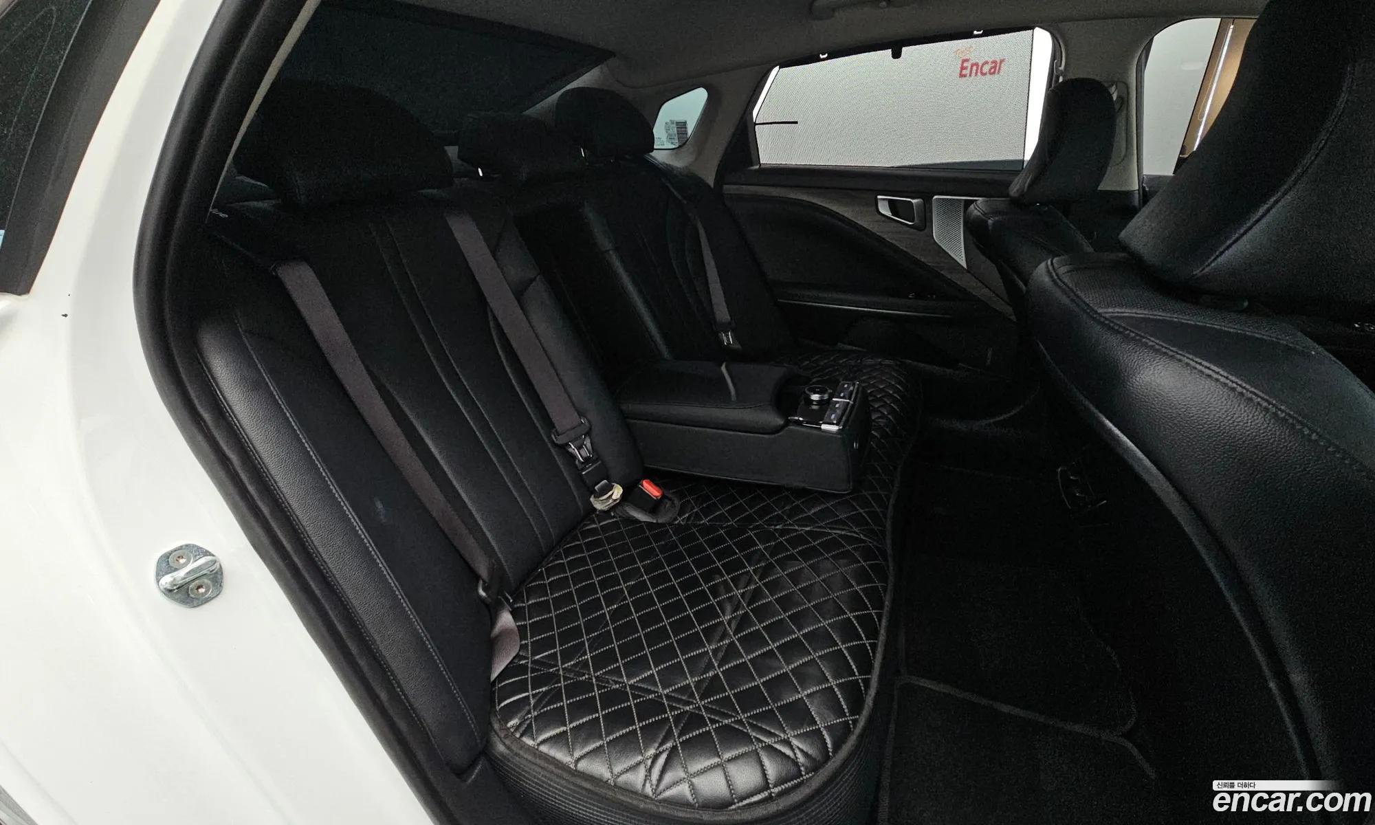 Kia K8 2022 — 18