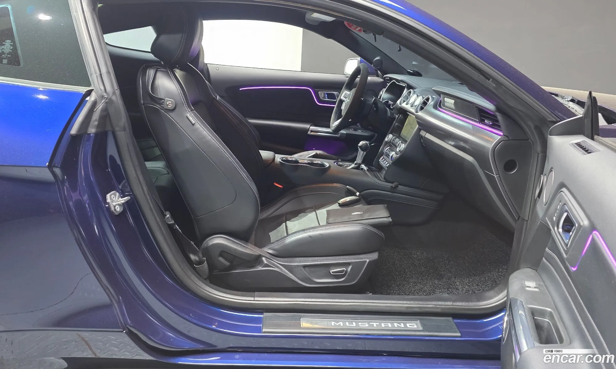 Ford Mustang 2019 1FA6P8THXK5202989 — 32