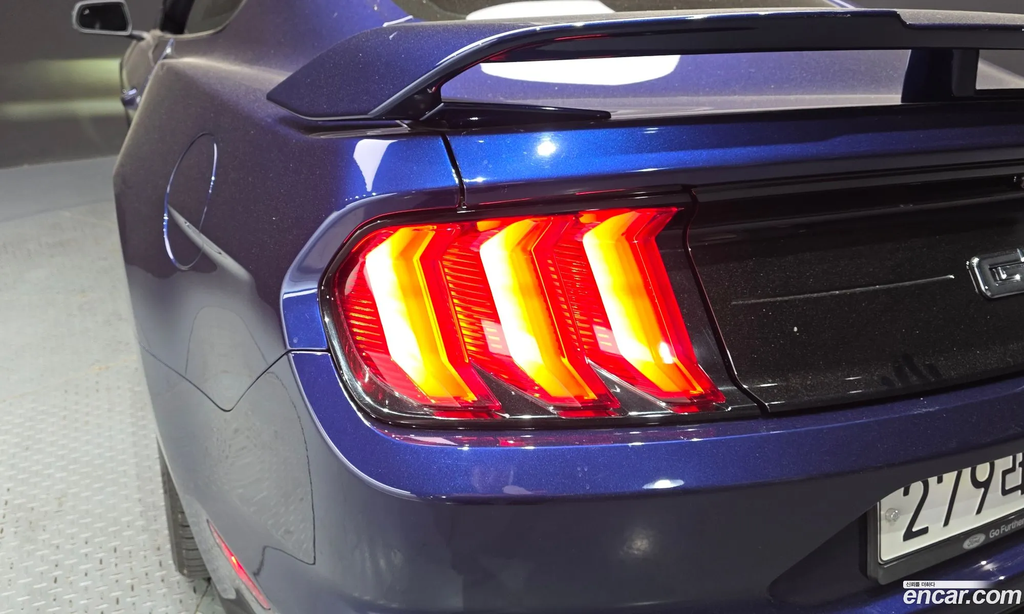 Ford Mustang 2019 1FA6P8THXK5202989 — 30