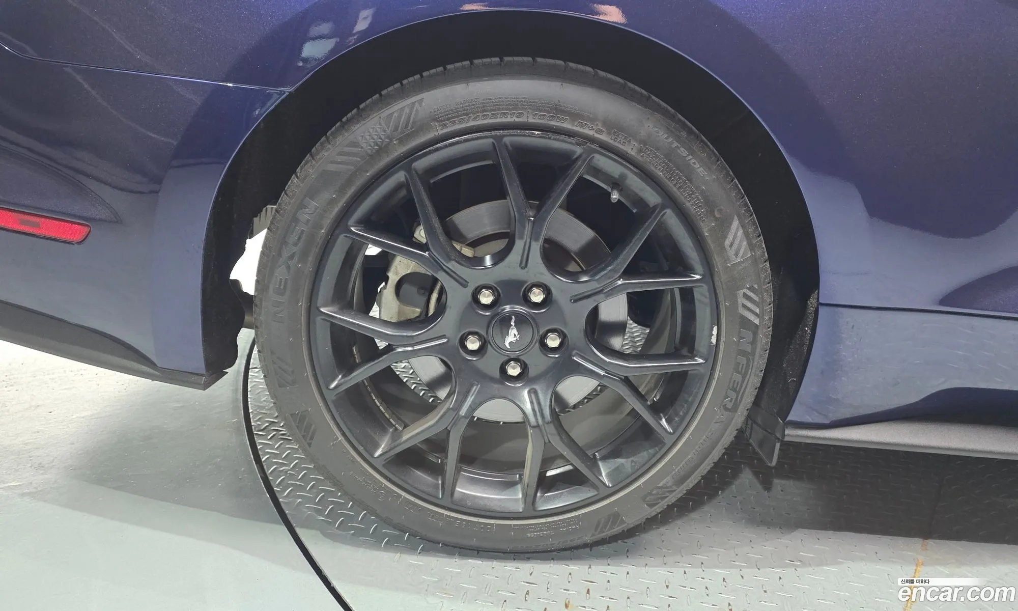 Ford Mustang 2019 1FA6P8THXK5202989 — 22