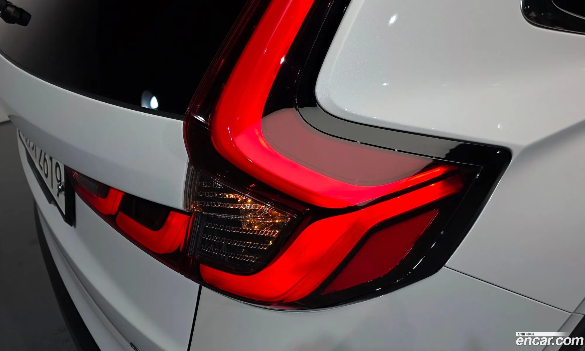 Honda CR-V 6th Gen 2025 — 4