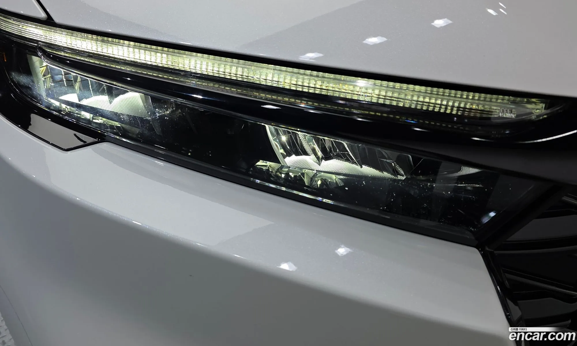 Honda CR-V 6th Gen 2025 — 24