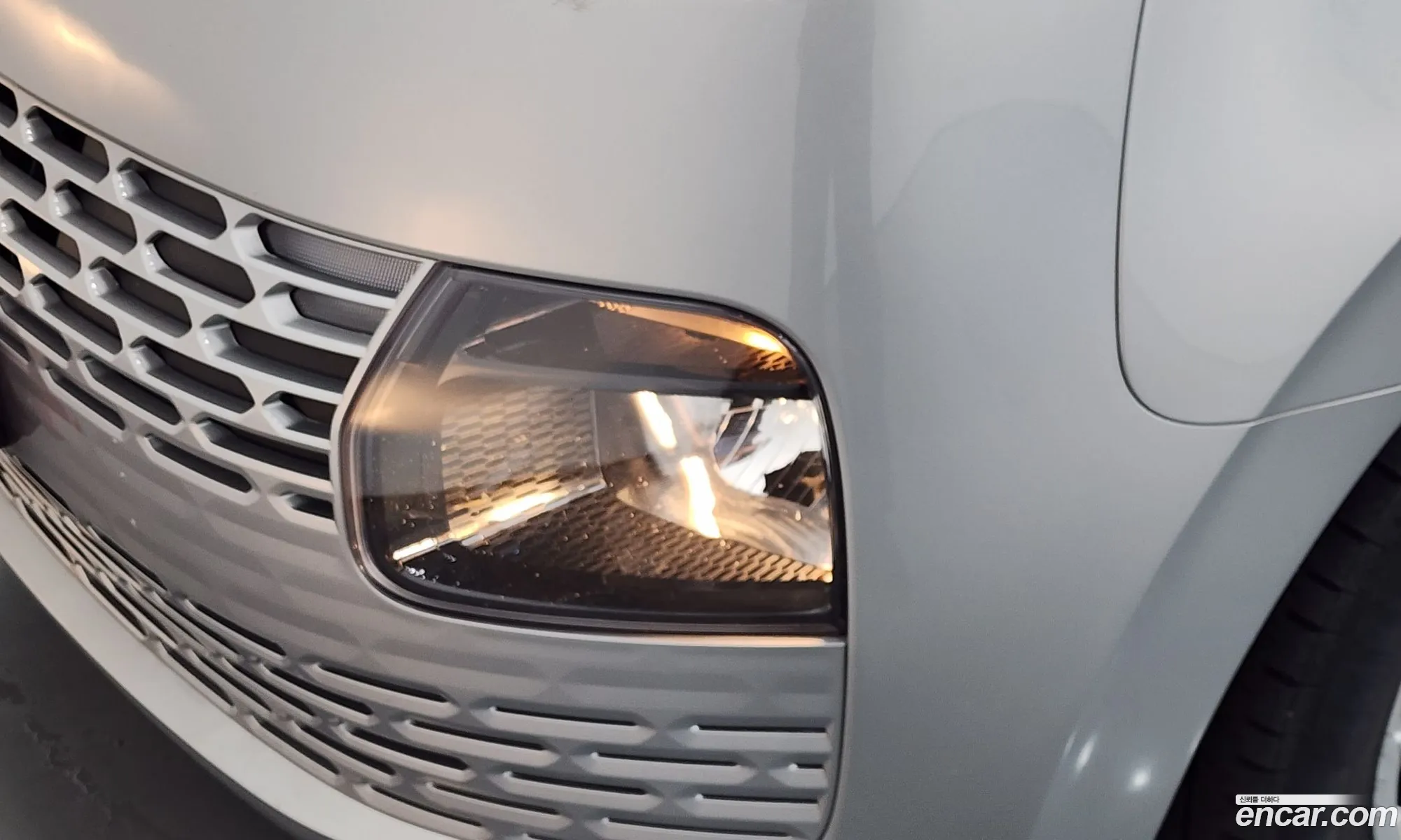 Hyundai Staria 2022 — 18