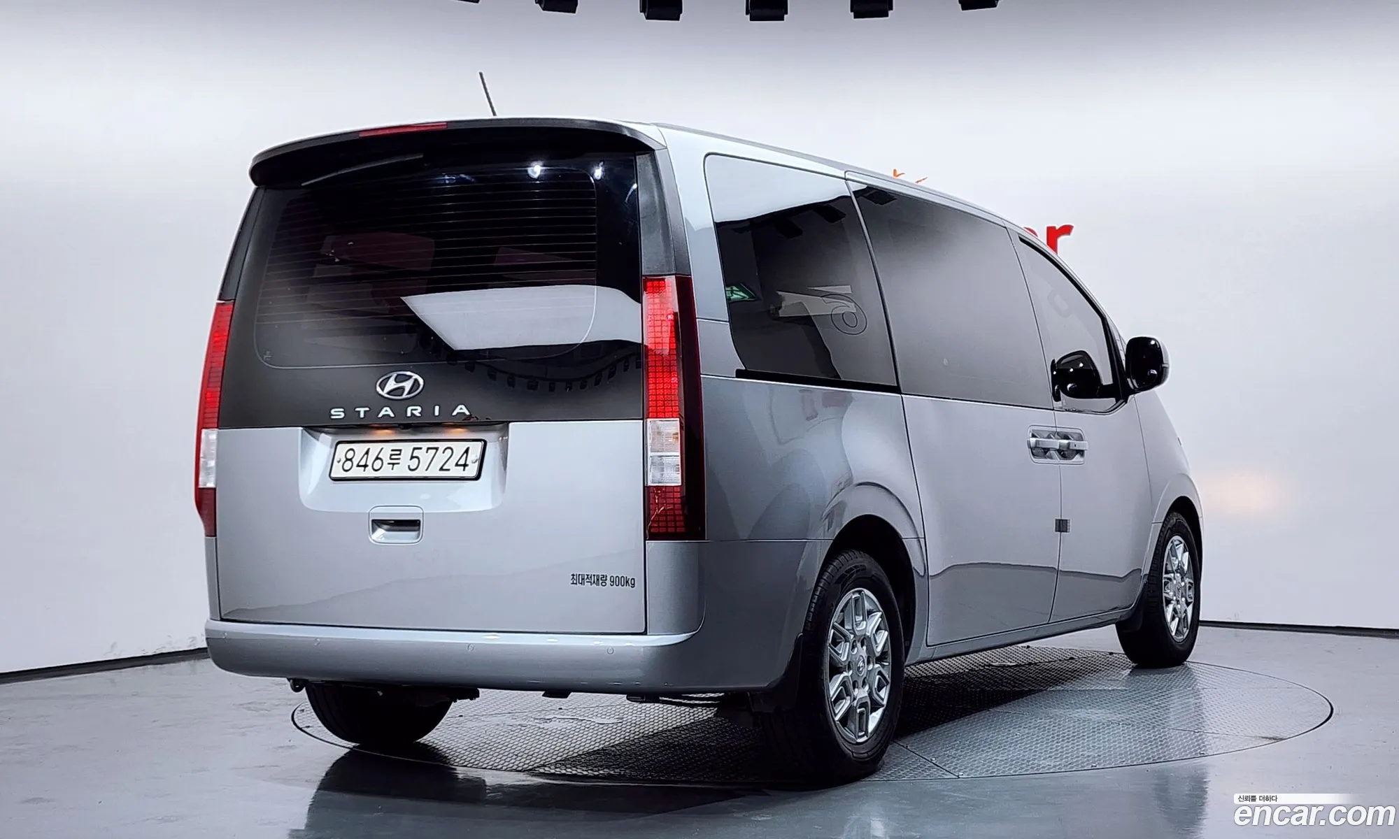 Hyundai Staria 2022 — 20
