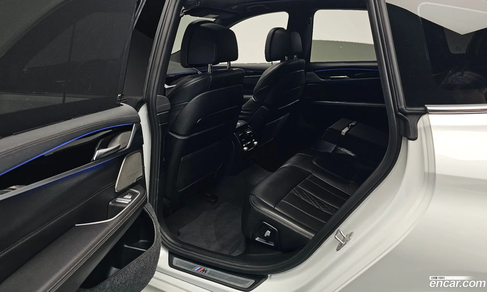 BMW 6 Series GT 2023 — 22