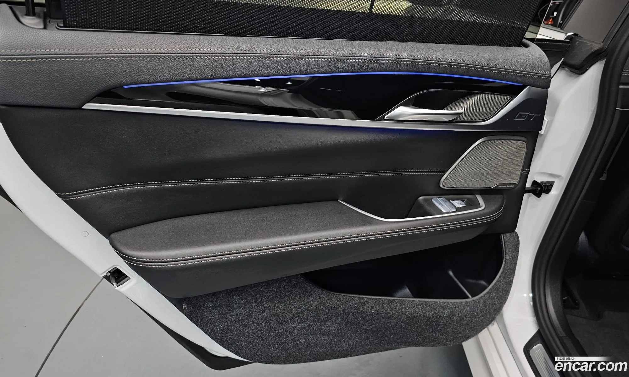 BMW 6 Series GT 2023 — 14