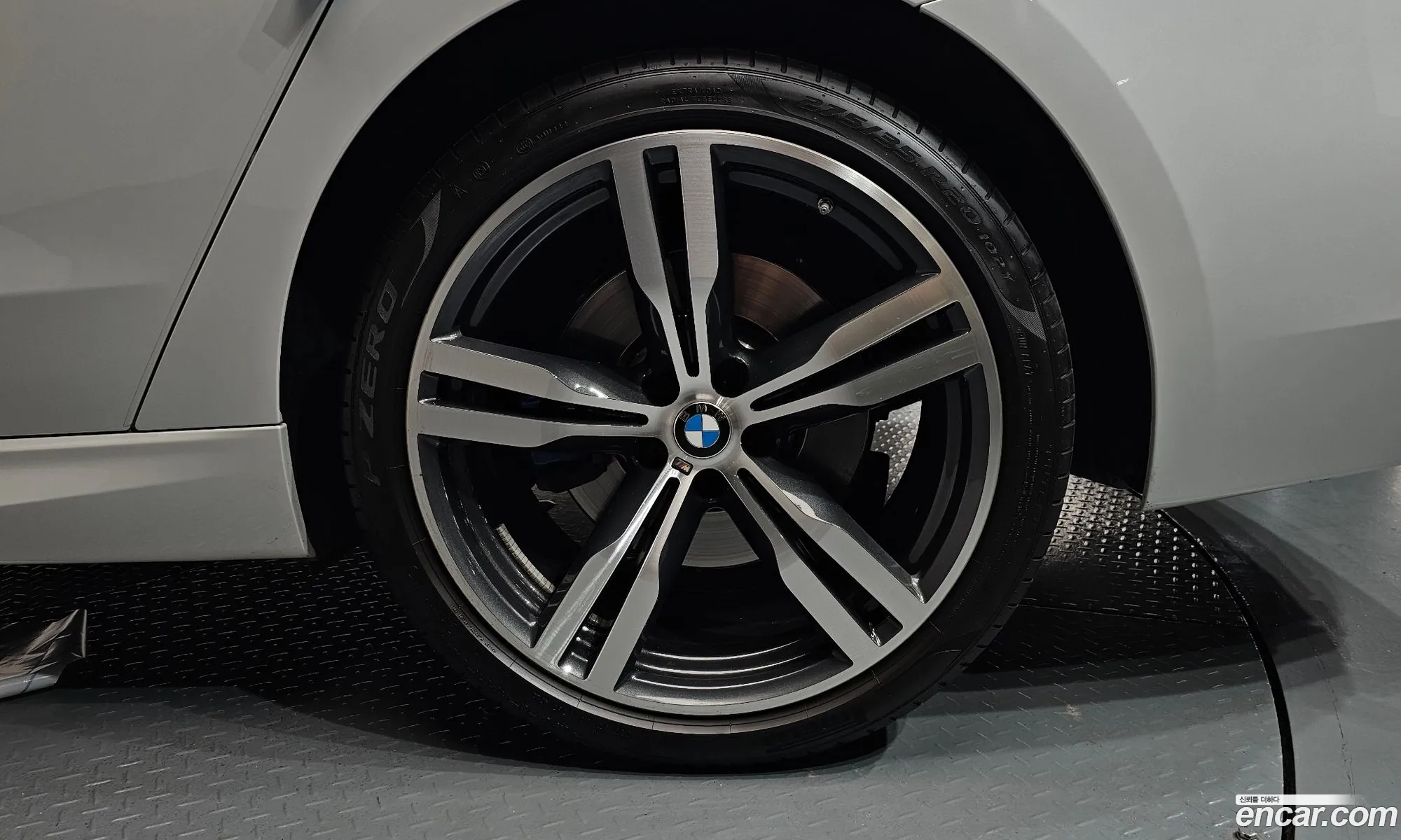 BMW 6 Series GT 2023 — 8