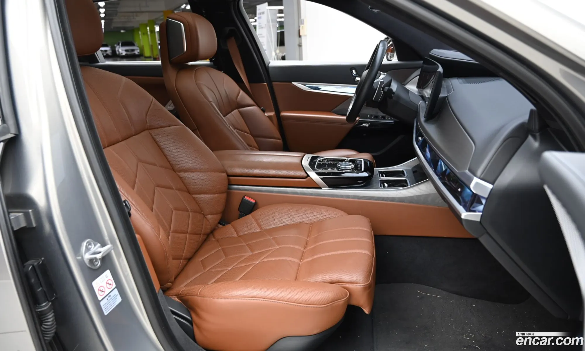 BMW 7 Series 2023 — 14