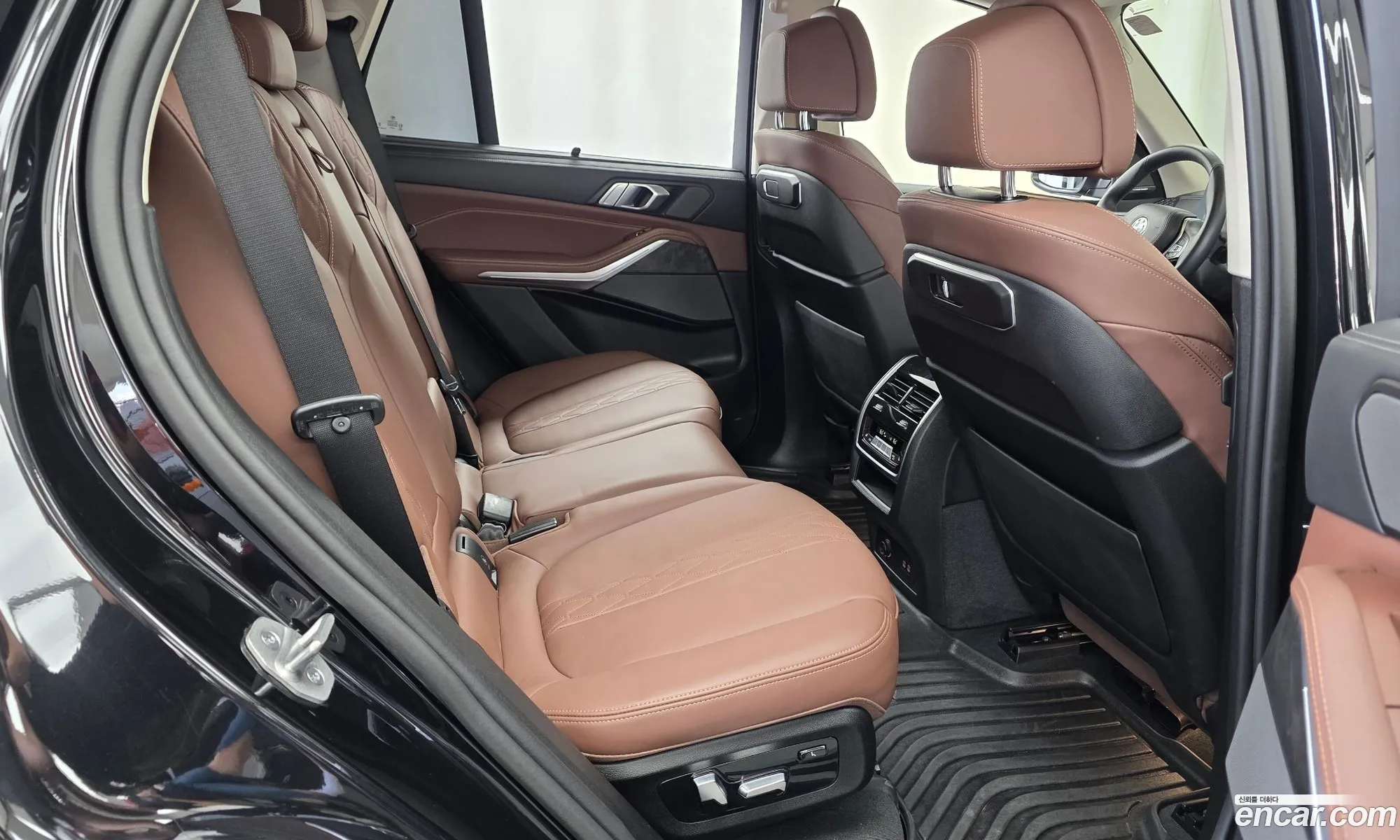 BMW X5 2024 WBA21EU06R9U81634 — 3