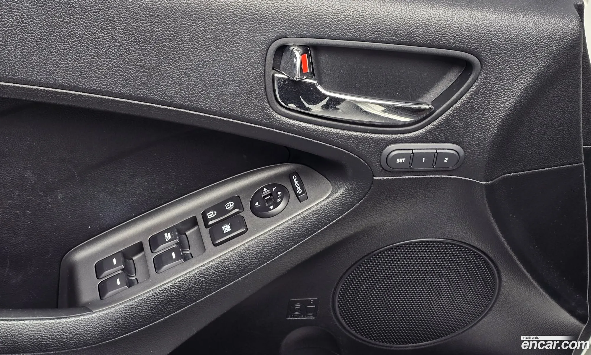 Kia K3 2014 — 11