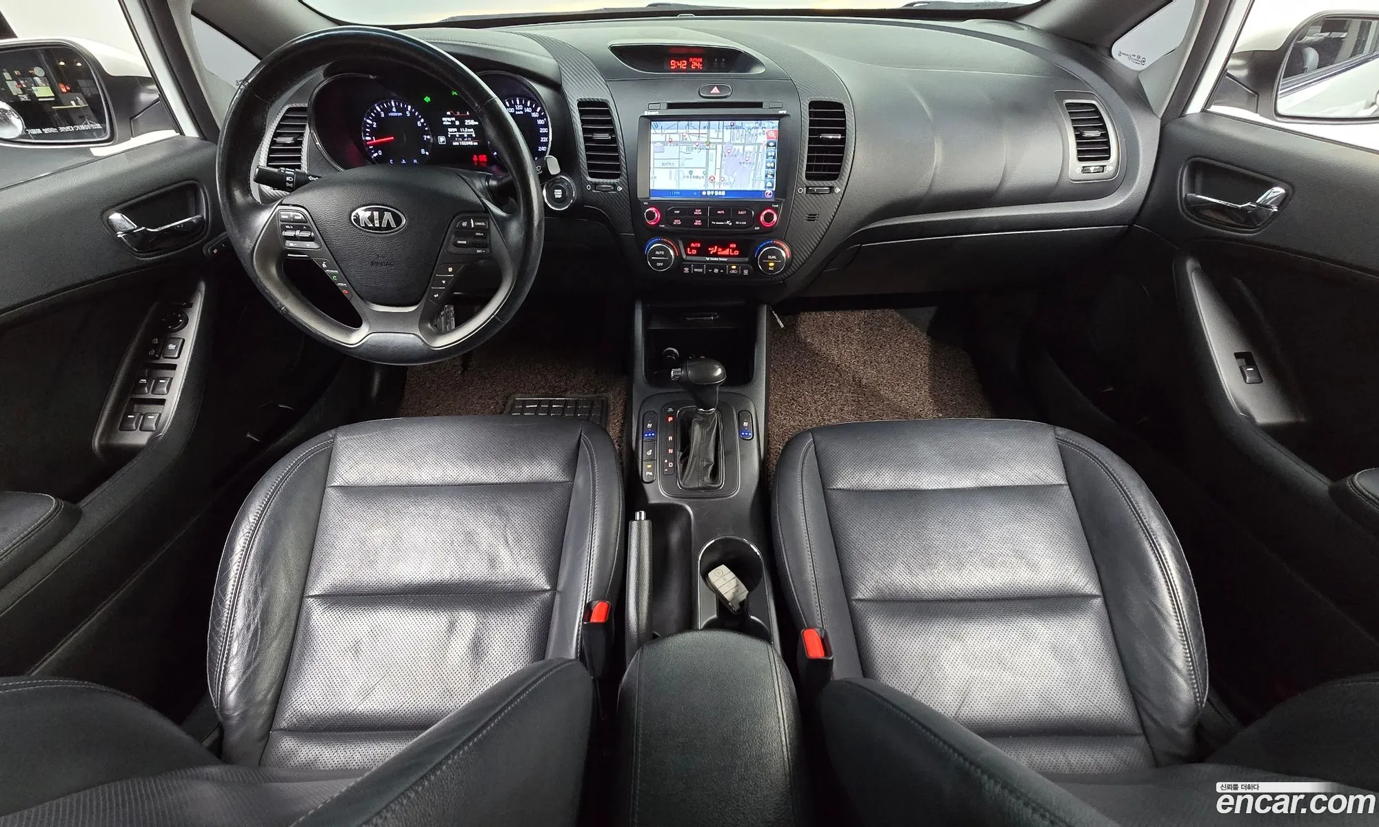 Kia K3 2014 — 23