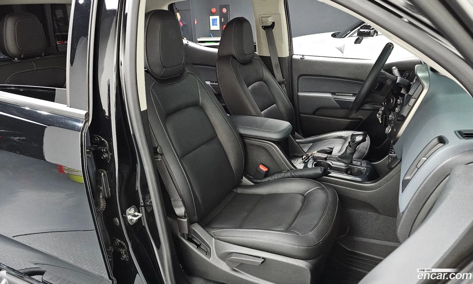 Chevrolet (GM Daewoo) Real New Colorado 2022 — 31