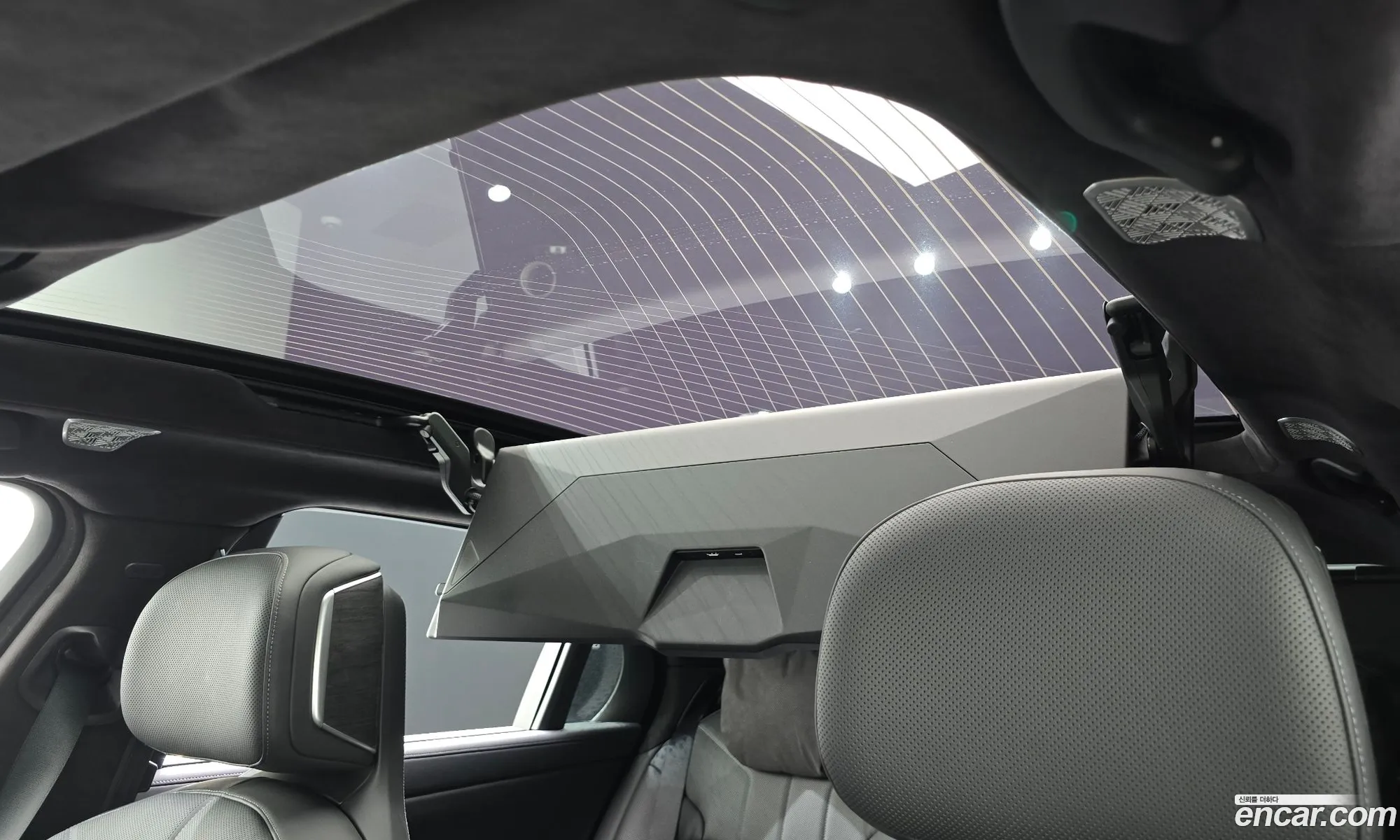 BMW i7 2025 — 30