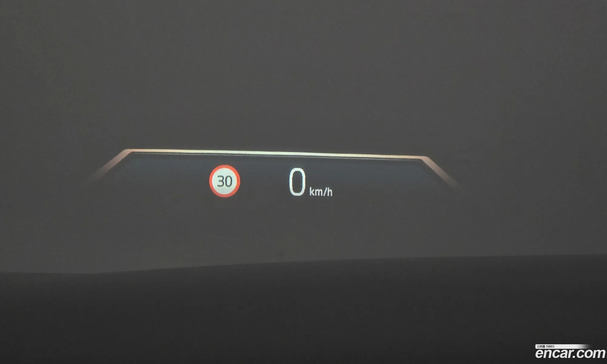 BMW i7 2025 — 10