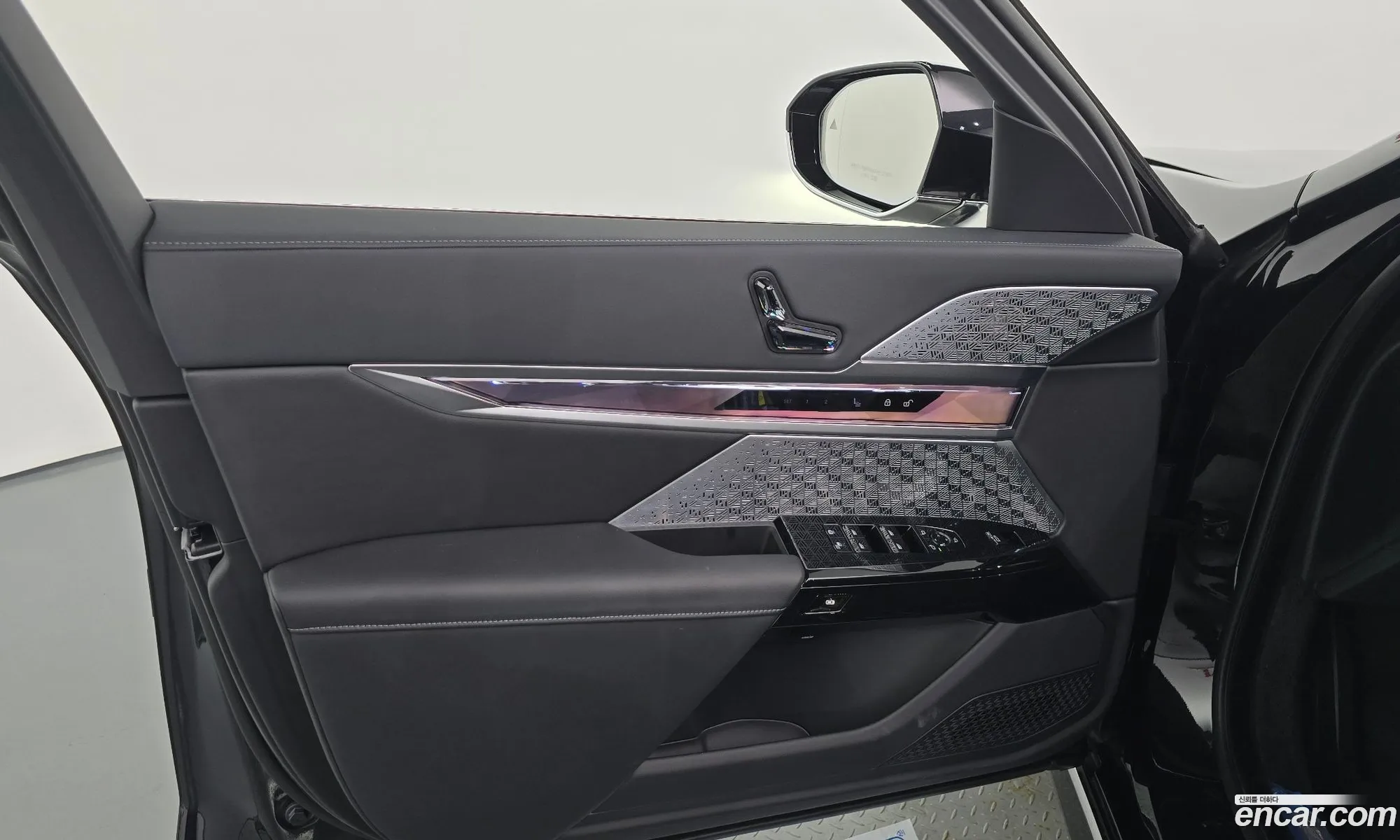 BMW i7 2025 — 11