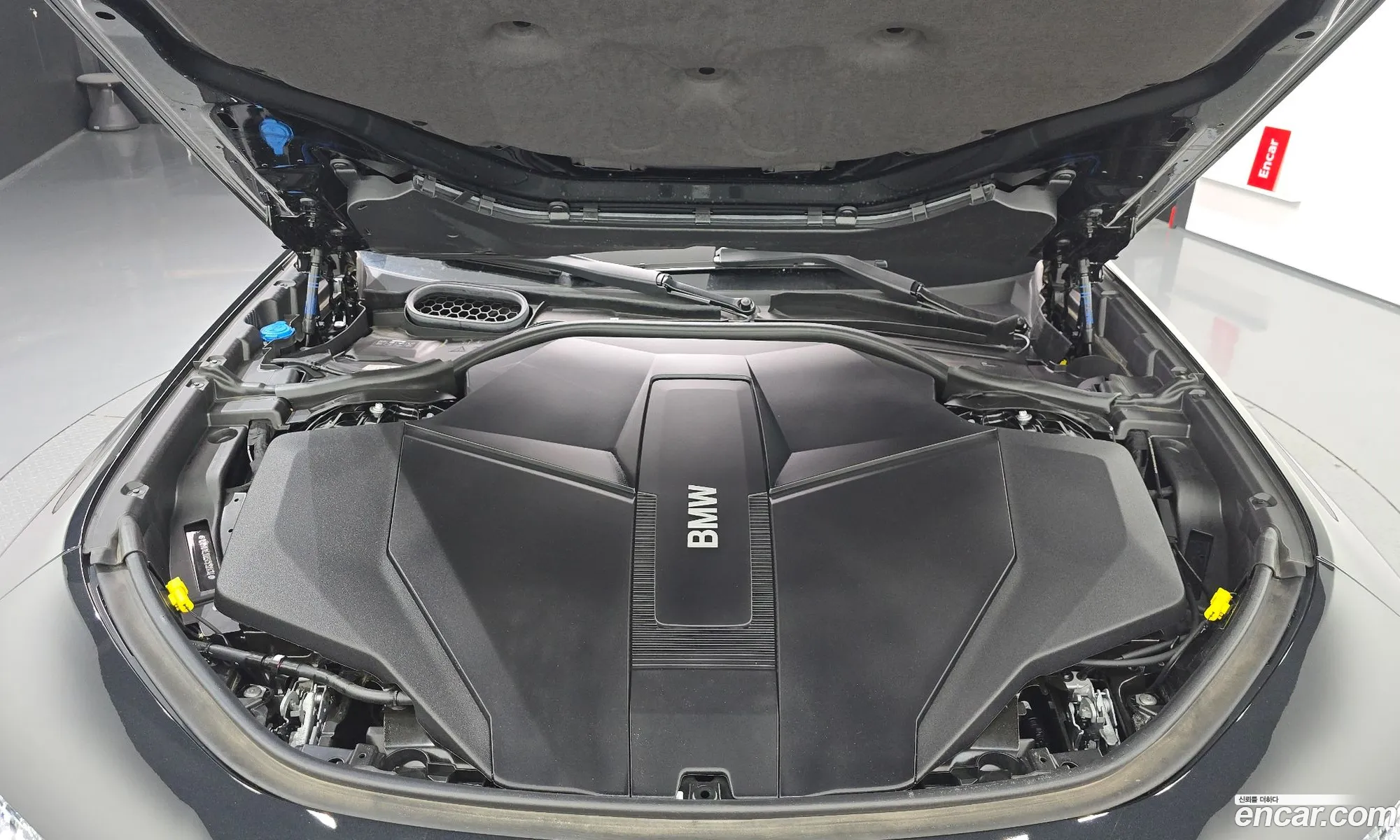 BMW i7 2025 — 5