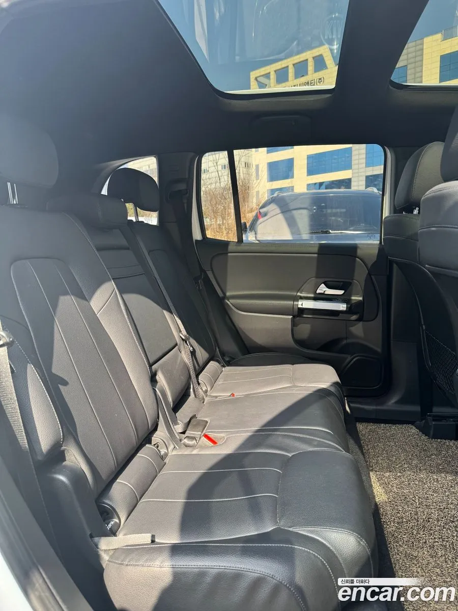 Mercedes-Benz GLB-Class X247 2021 — 9