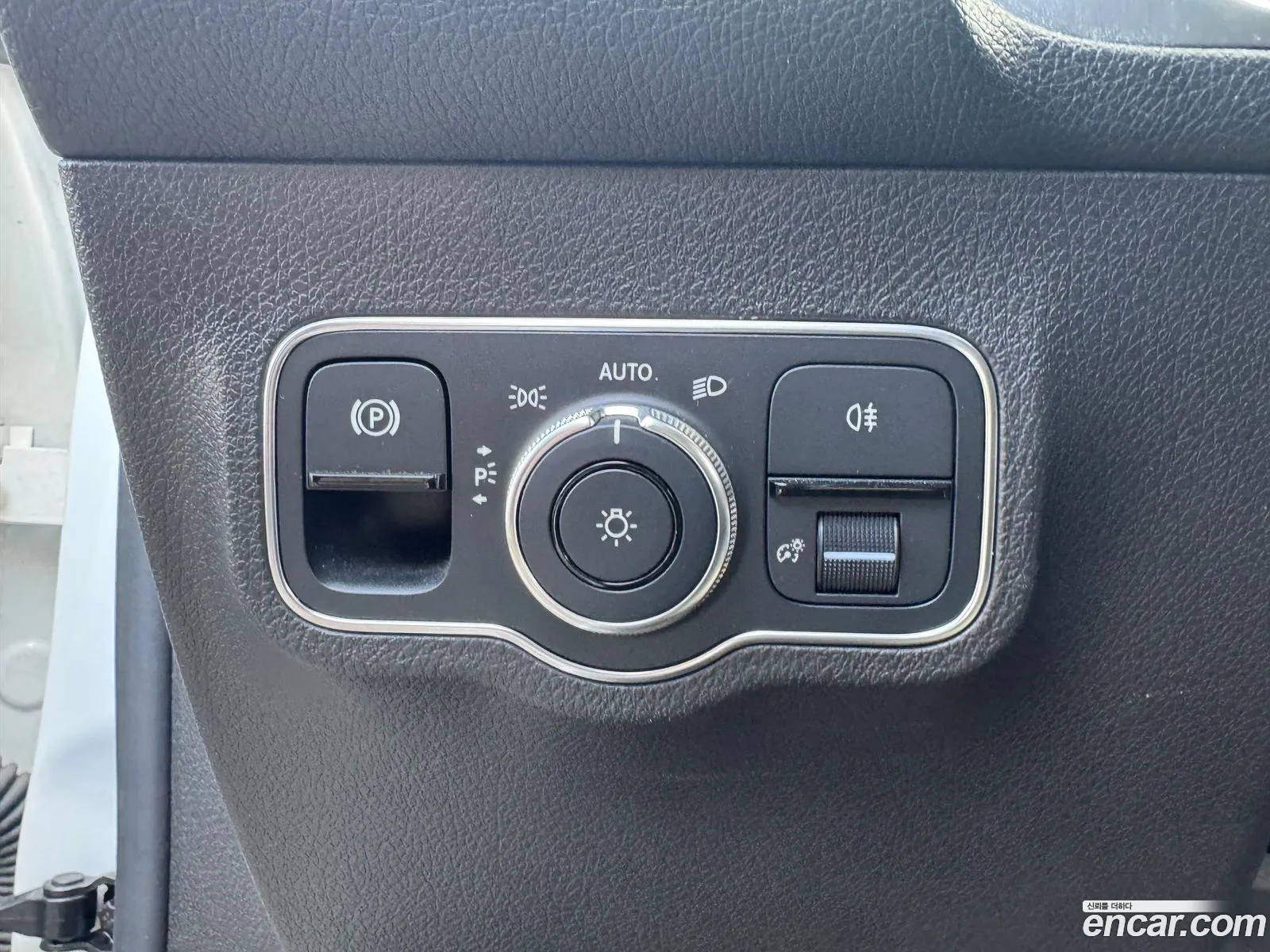 Mercedes-Benz GLB-Class X247 2021 — 16