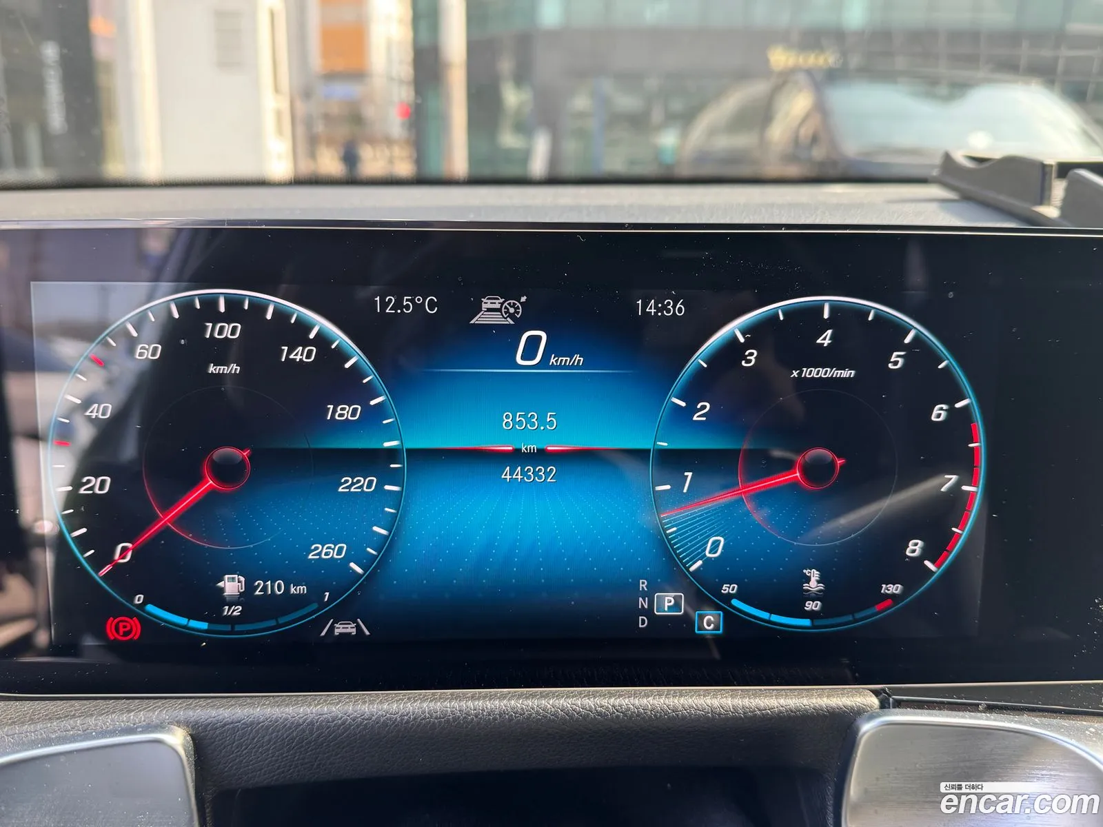 Mercedes-Benz GLB-Class X247 2021 — 5