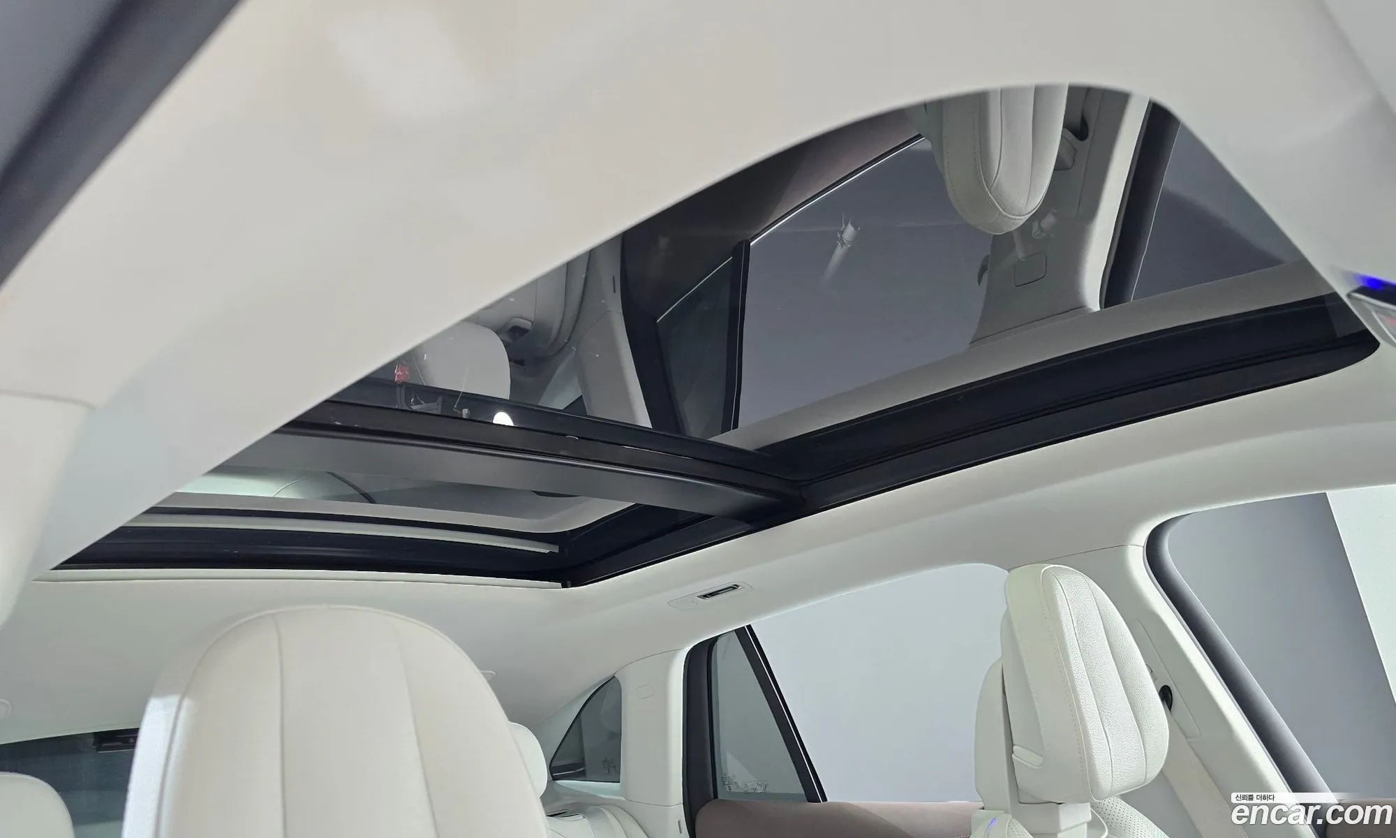 Mercedes-Benz EQE SUV X294 2023 — 4