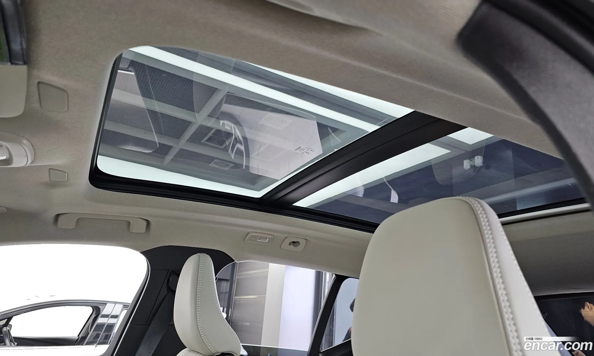 Volvo XC40 2025 — 18