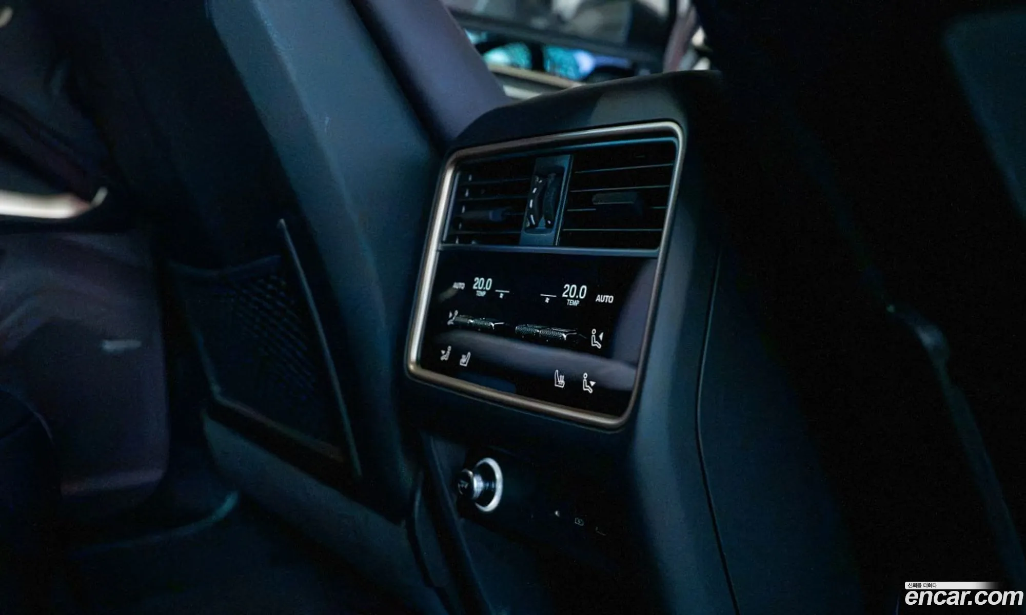 Porsche Cayenne 2025 — 12