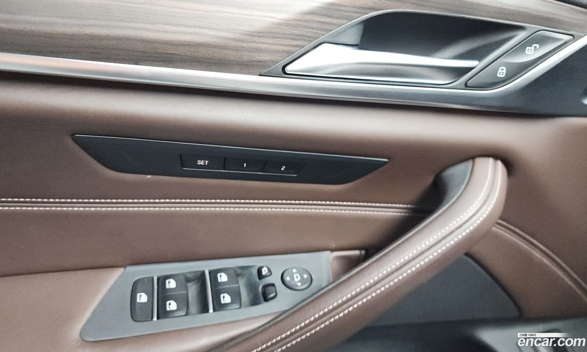 BMW 5 Series 2018 WBAJD9103JWC83150 — 29